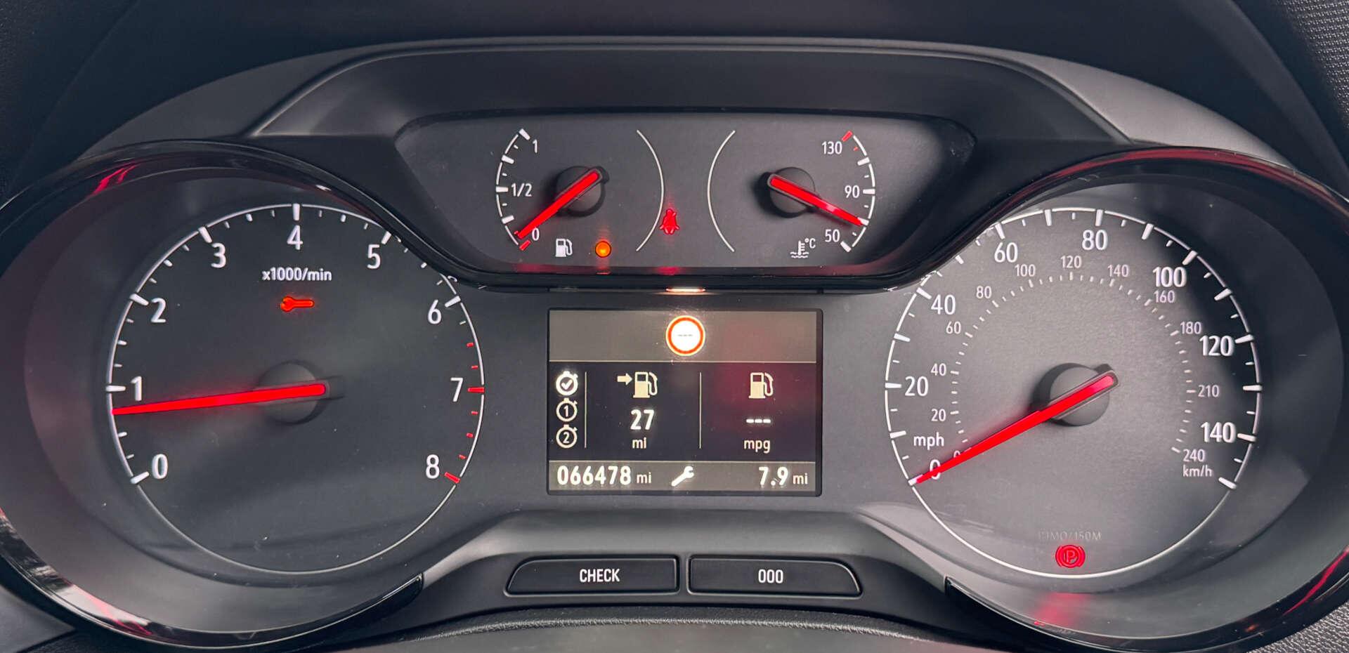 Vauxhall Crossland X view 9