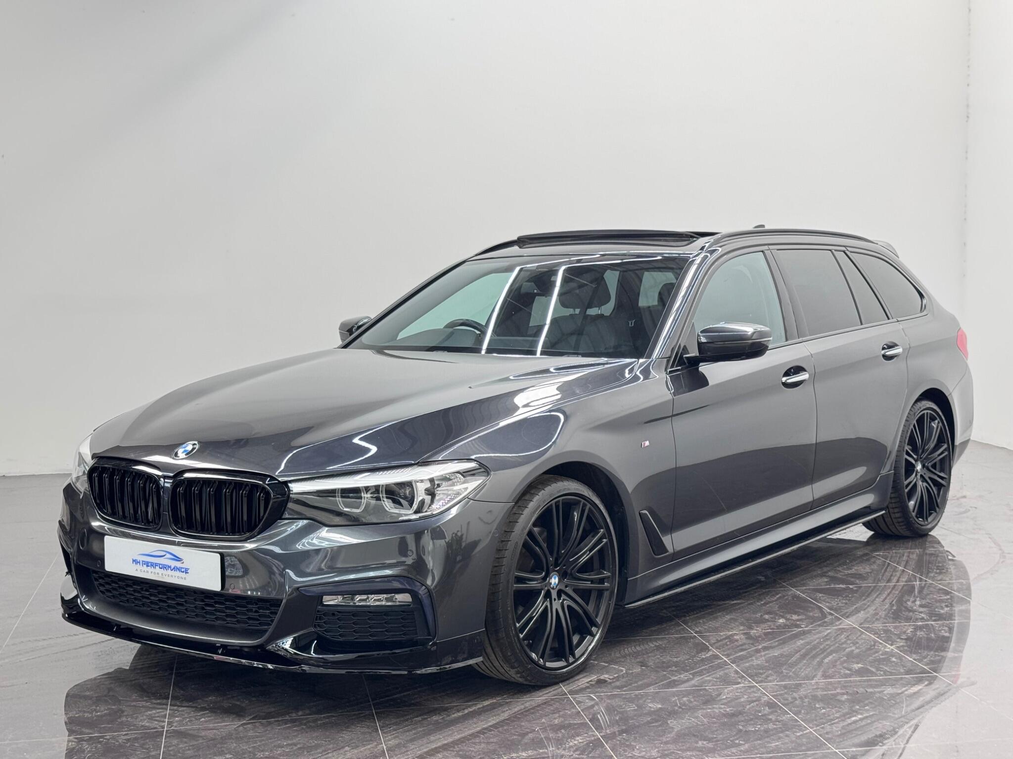 BMW 5 Series view 23