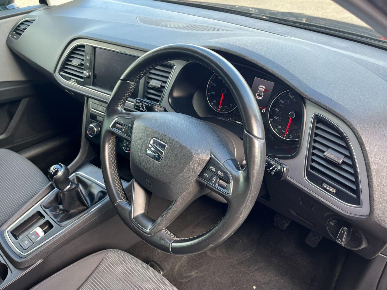 Seat Leon Leon view 11