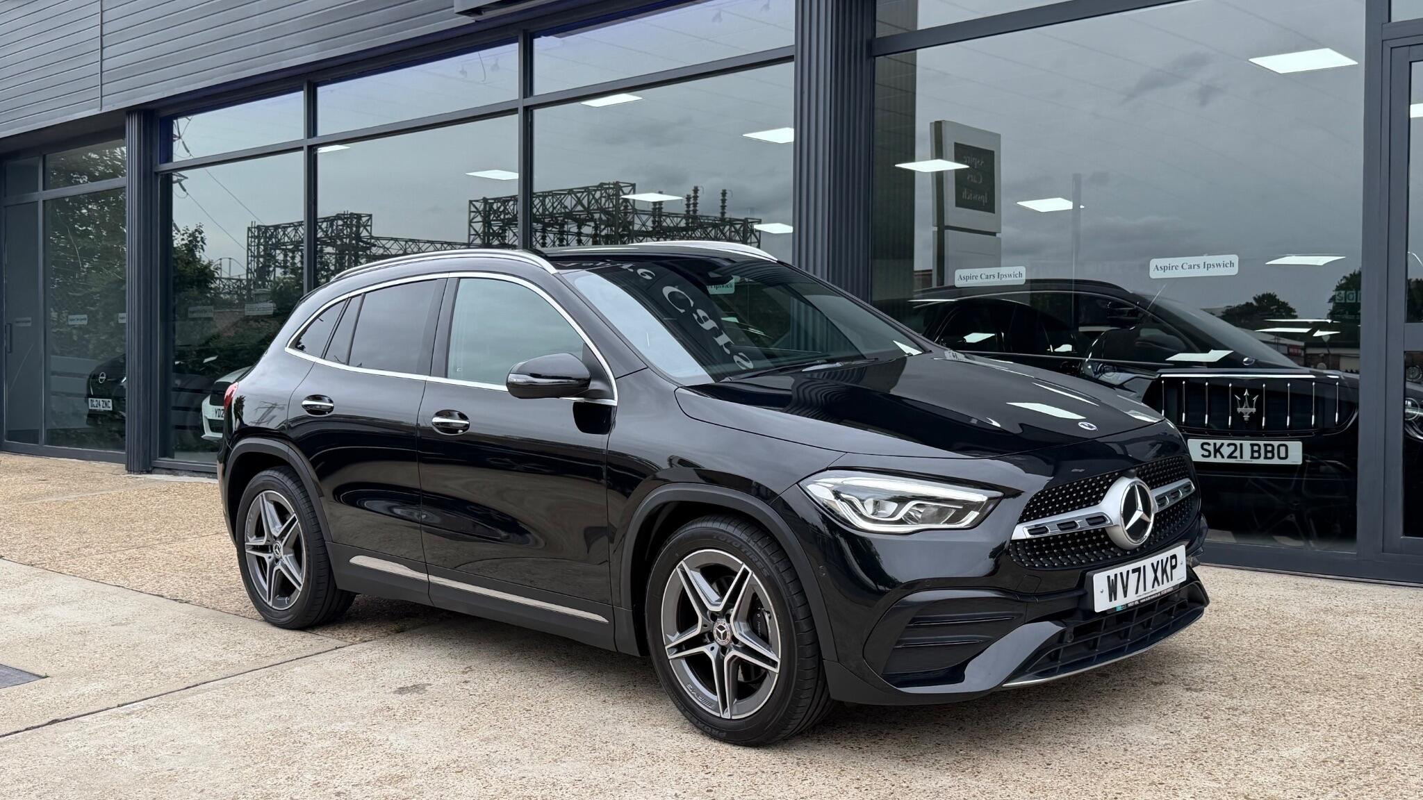 Mercedes-Benz Gla main image