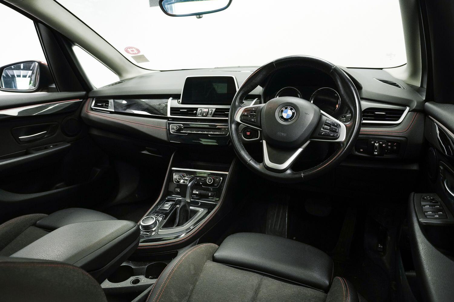 BMW 2 Series Active Tourer view 10