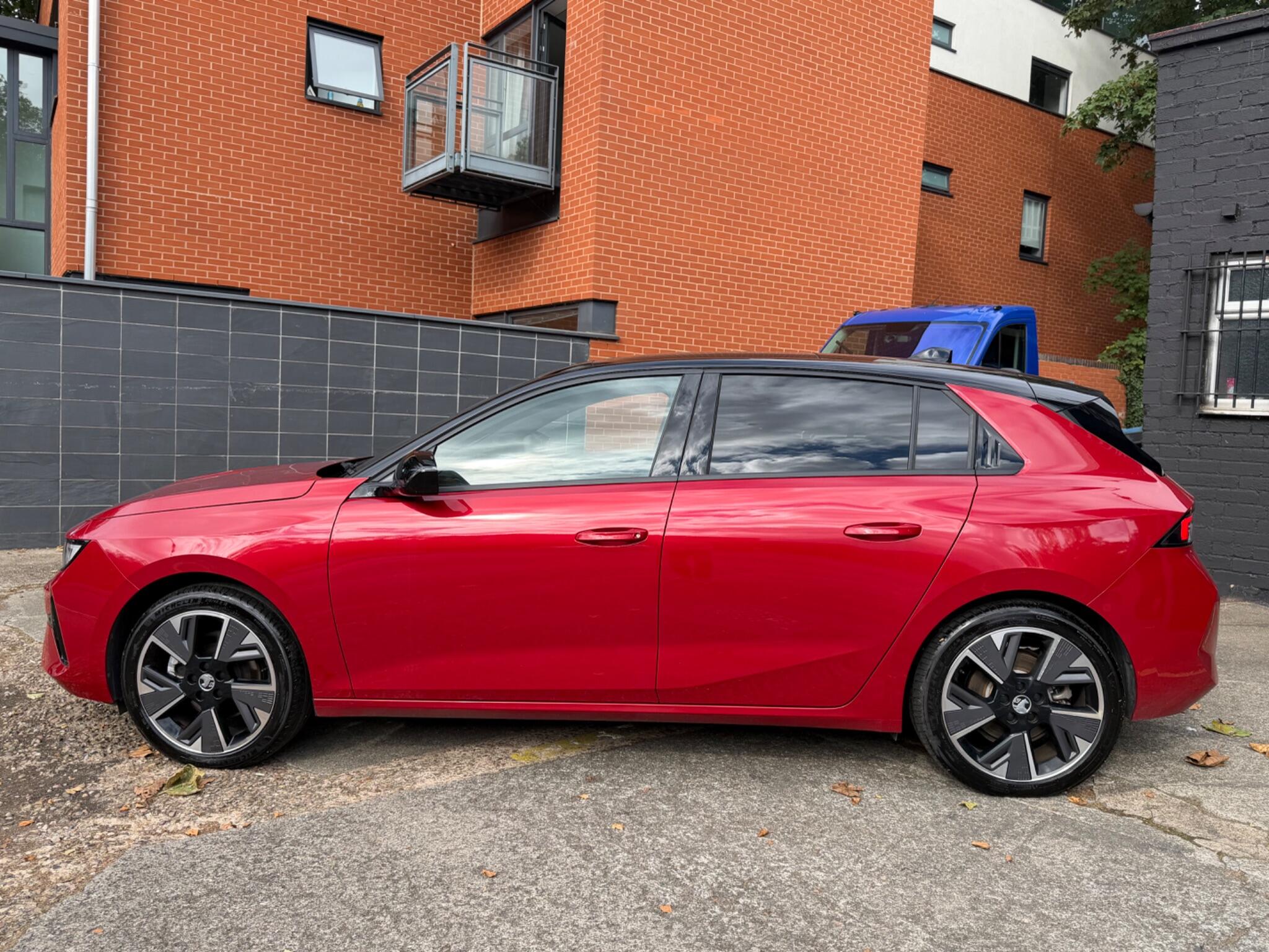 Vauxhall Astra Electric view 14