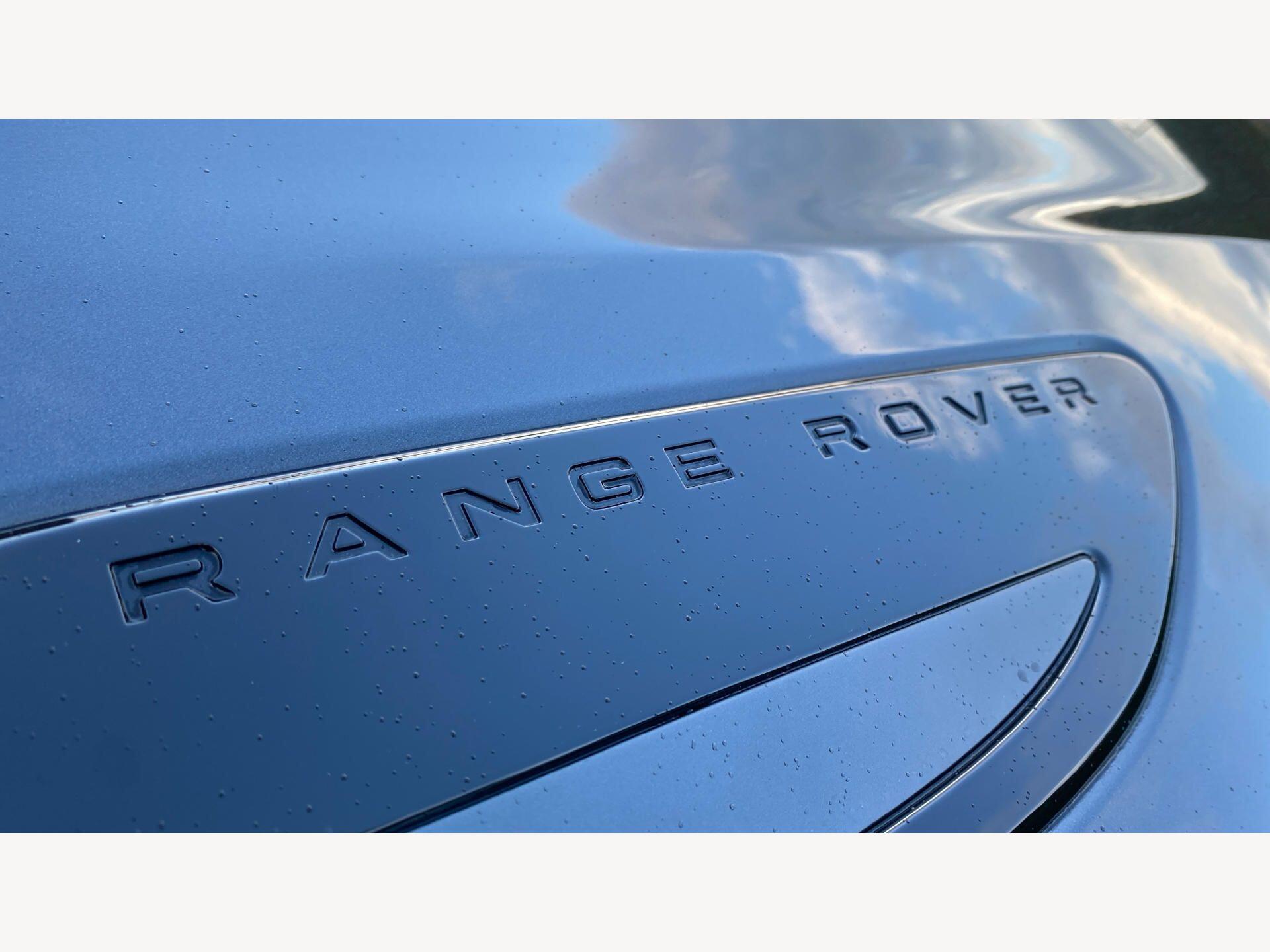 Land Rover Range Rover Velar view 24