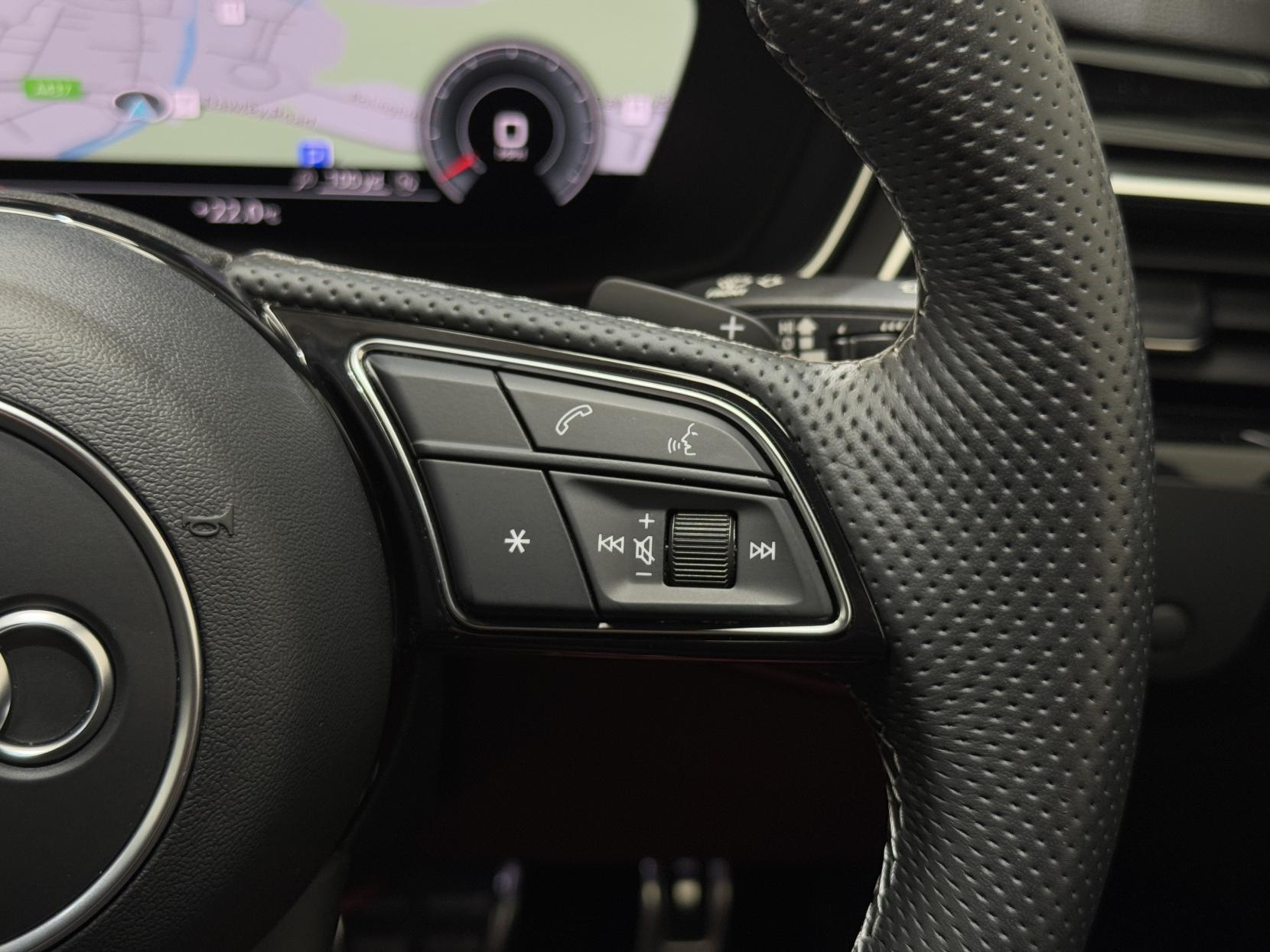 Audi A4 Avant view 34