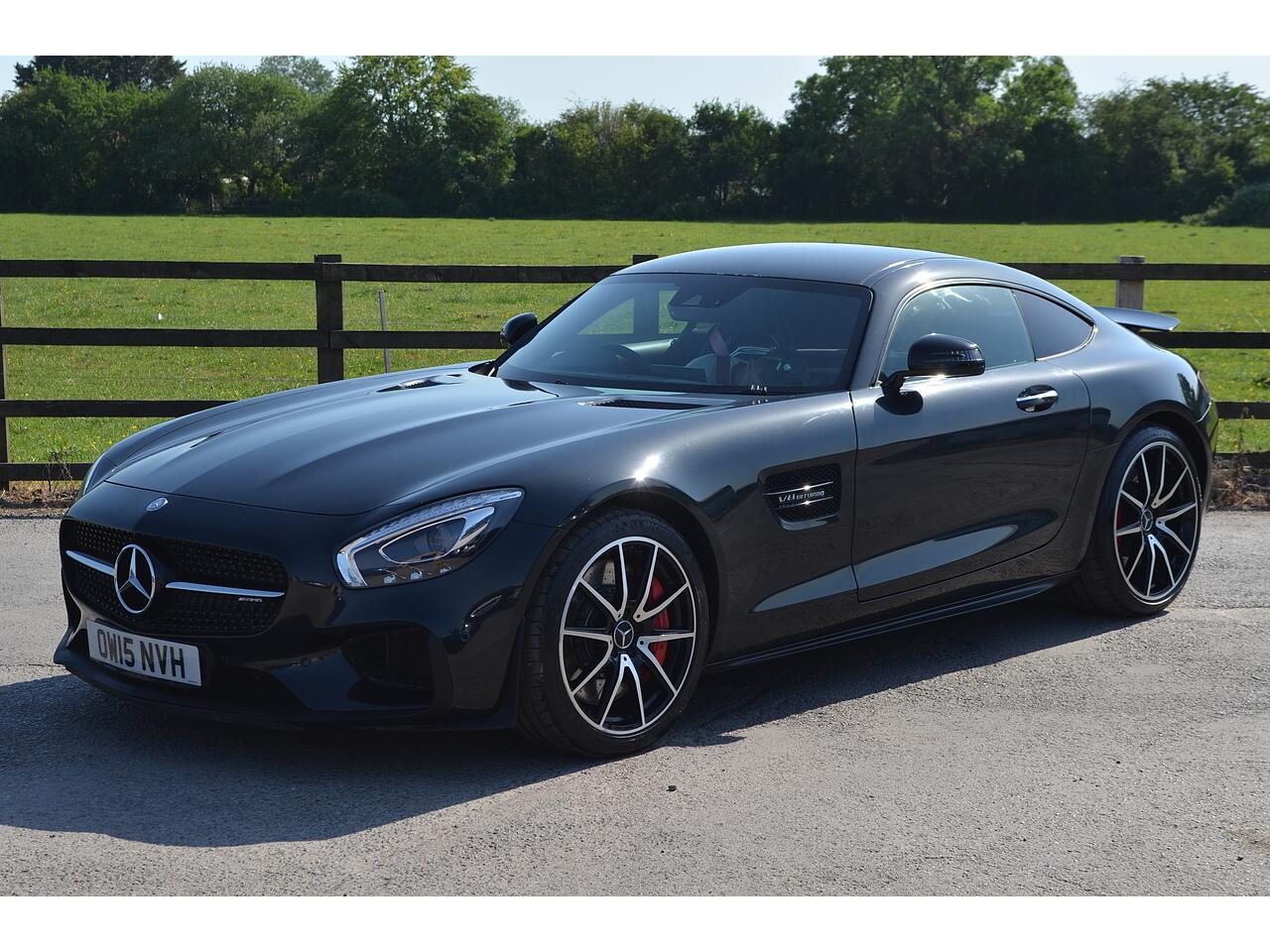 Mercedes-Benz Amg GT view 5