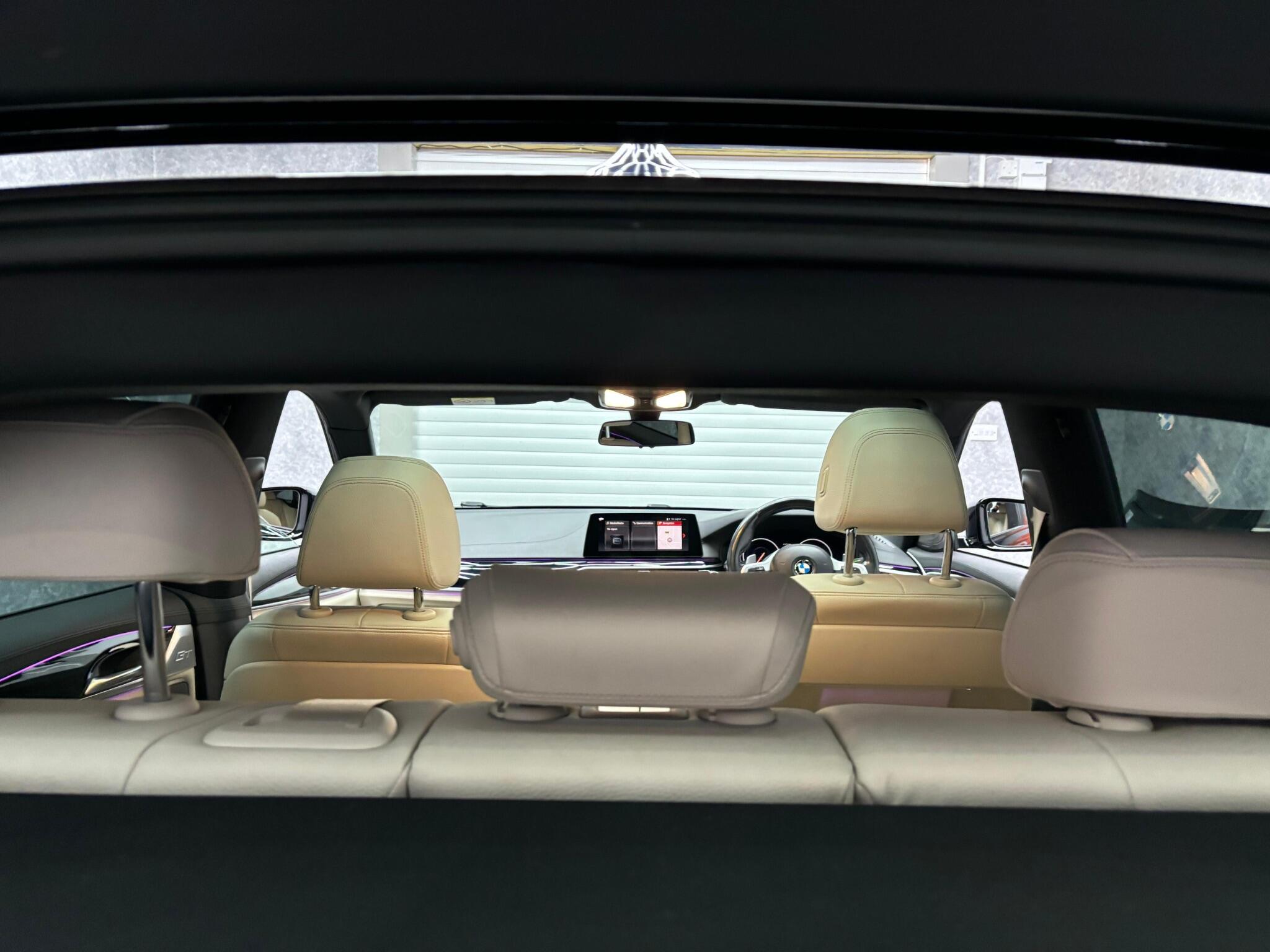 BMW 6 Series Gran Turismo view 14