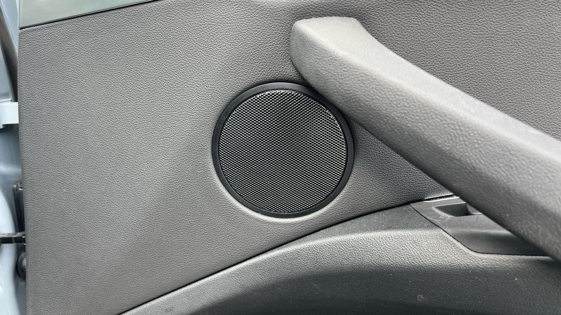 BMW X3 view 20