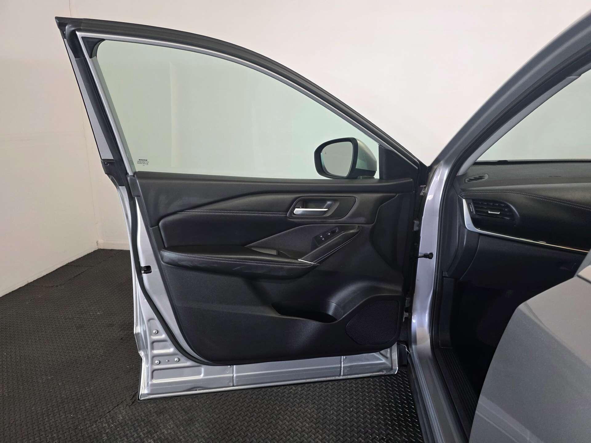 Nissan Qashqai view 50
