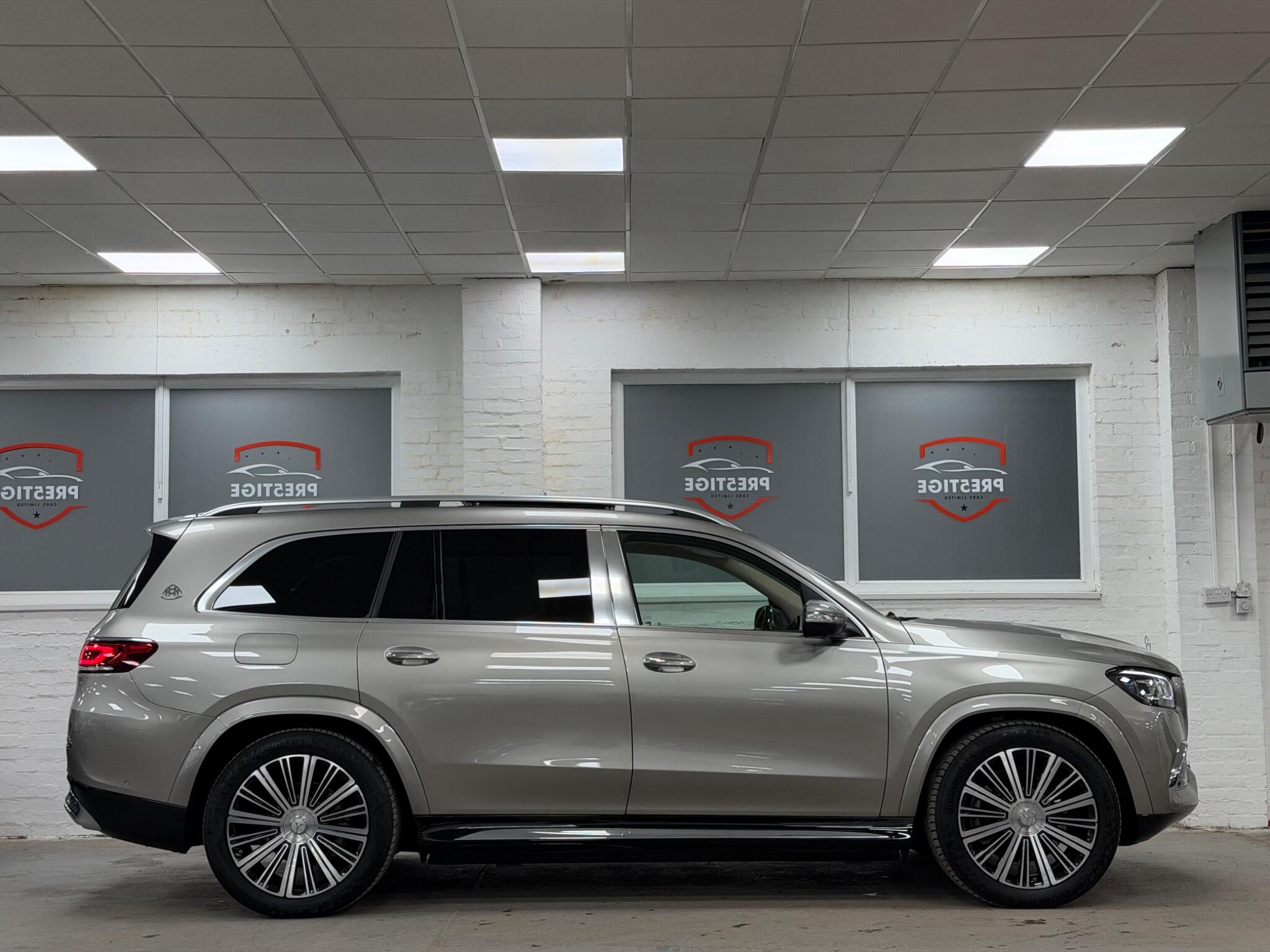 Mercedes-Benz GLS view 49