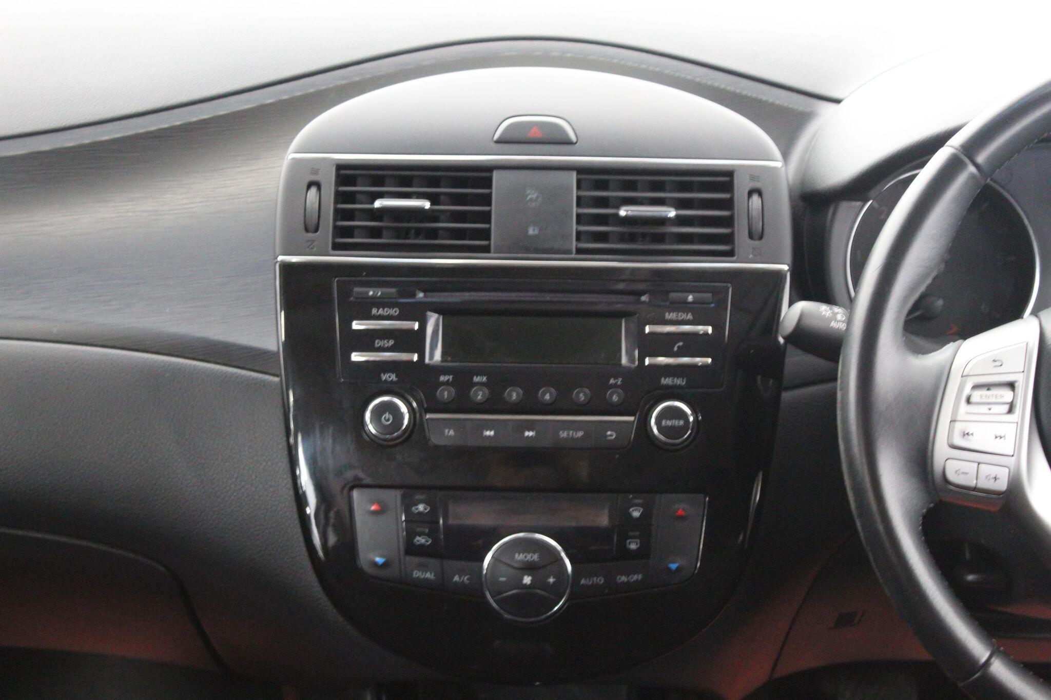 Nissan Pulsar view 31