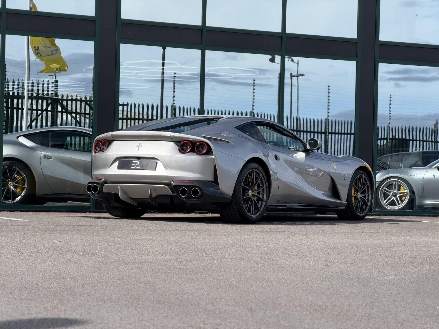 Ferrari 812 view 37