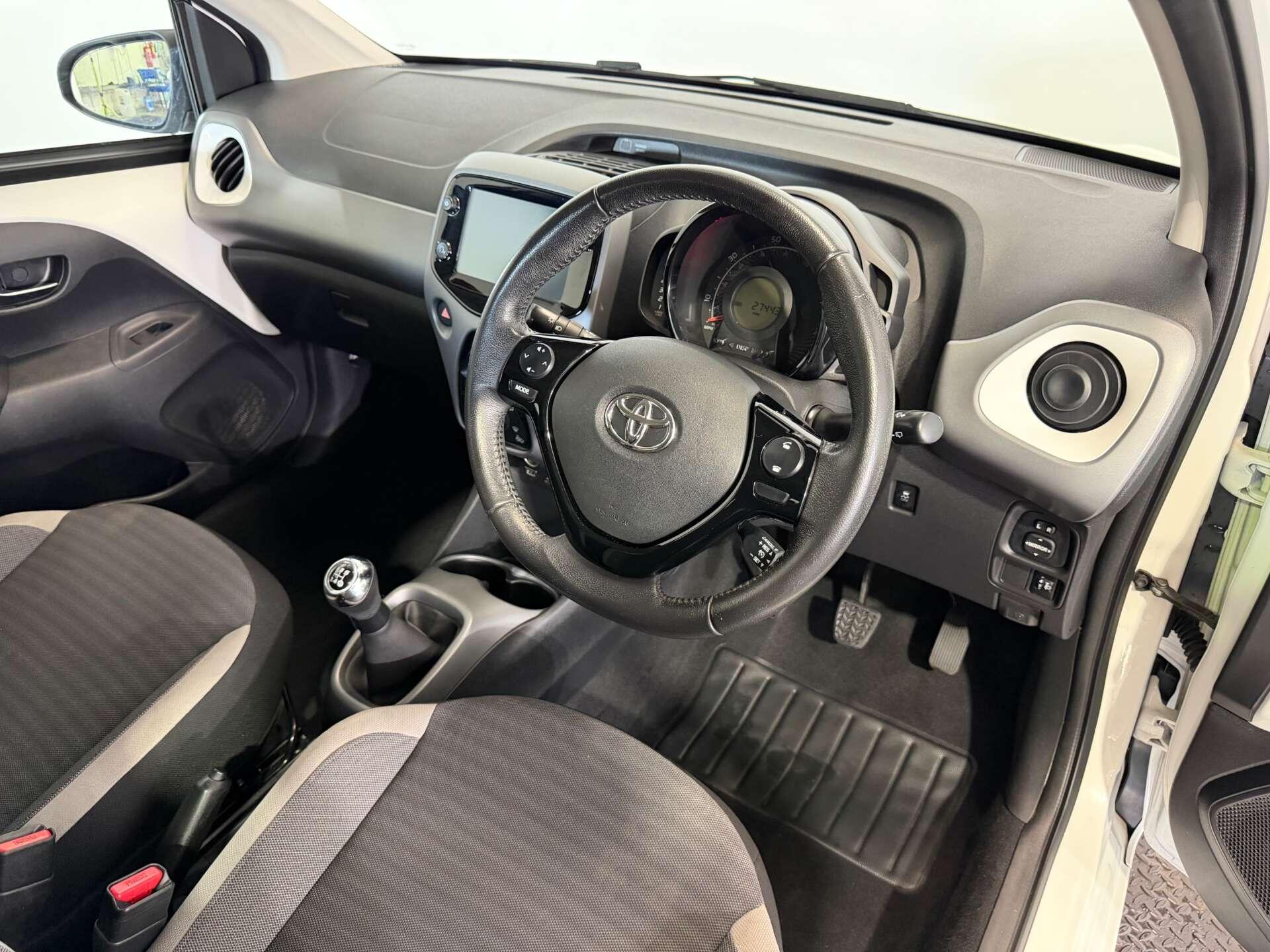 Toyota Aygo view 15
