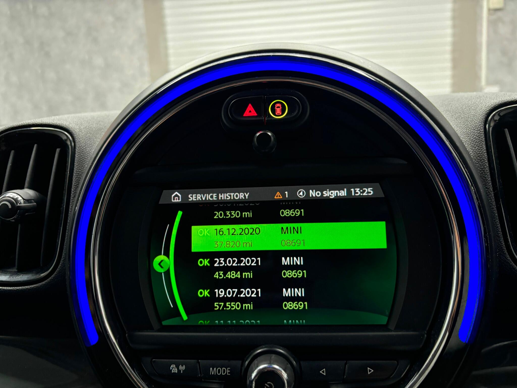 Mini Countryman view 12