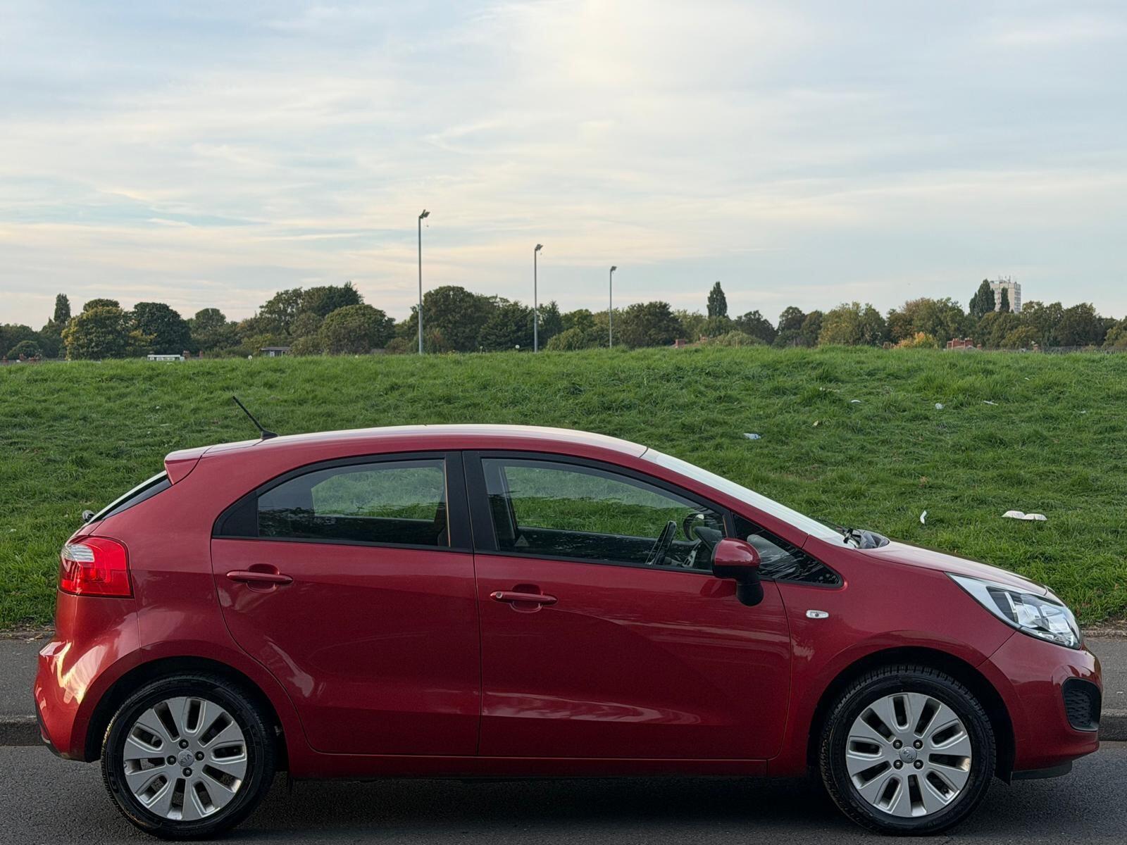 Kia Rio view 8