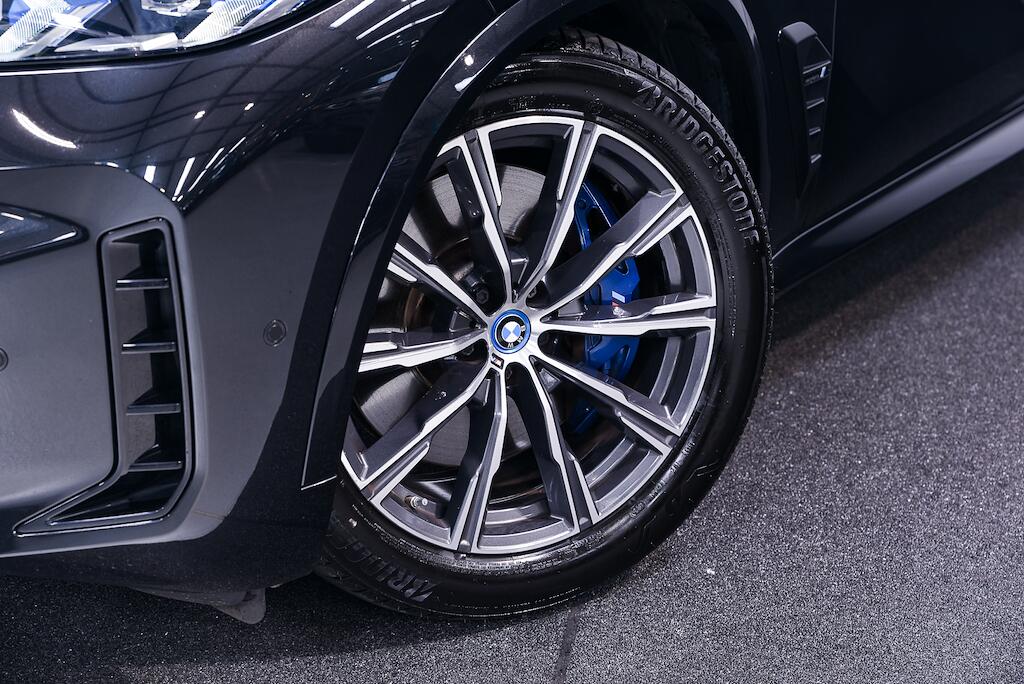 BMW X5 view 37