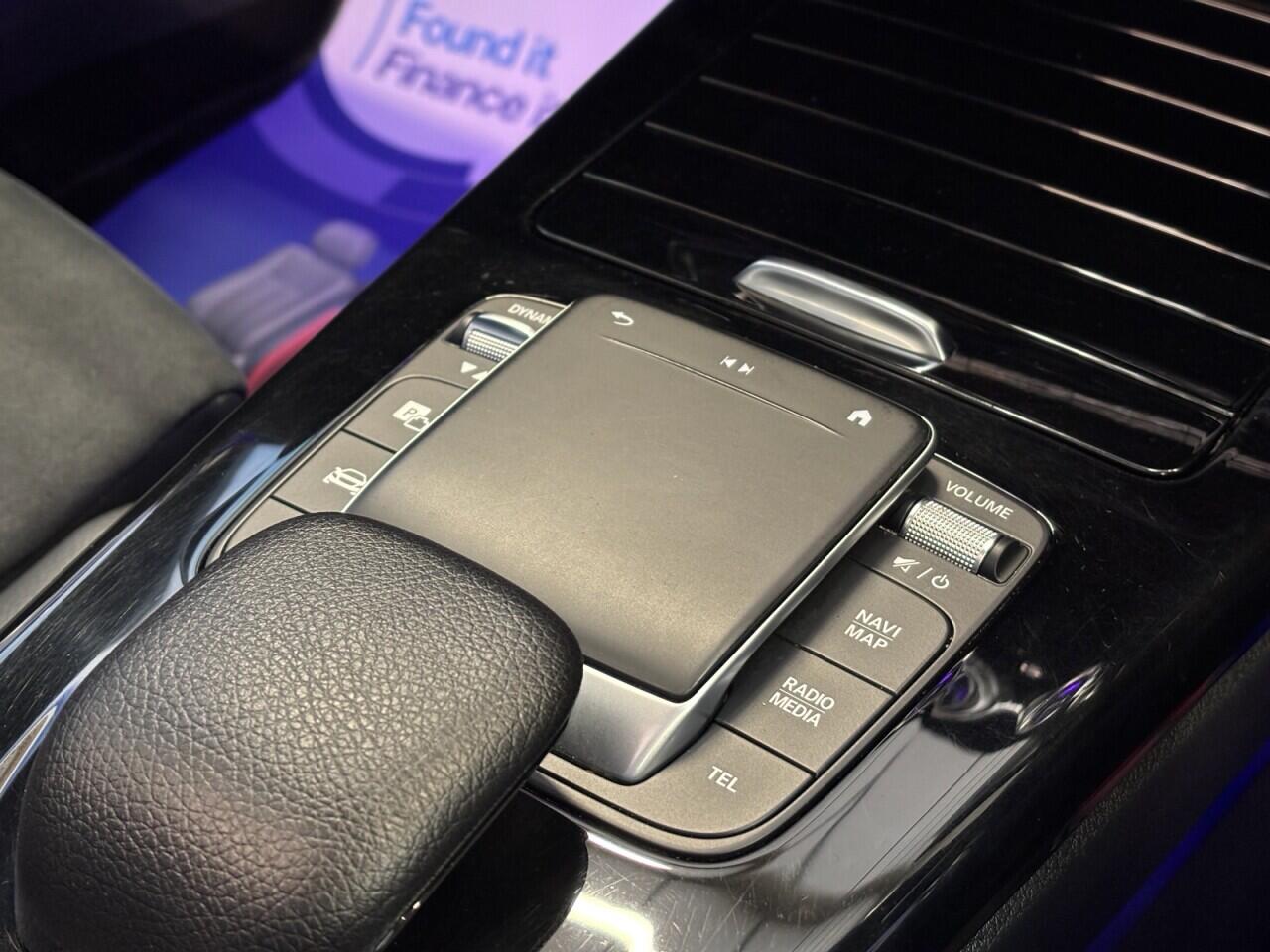 Mercedes-Benz A-Class view 41