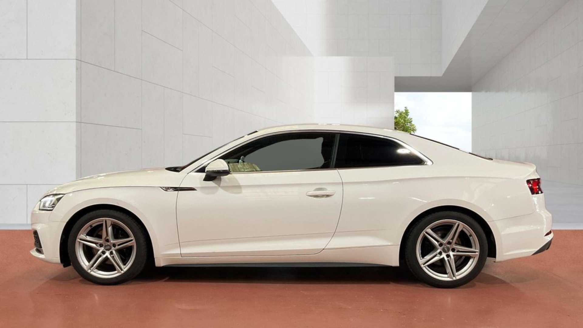 Audi A5 view 7