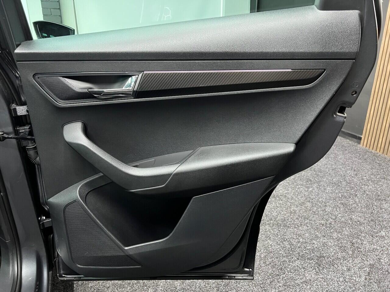 Skoda Karoq view 41