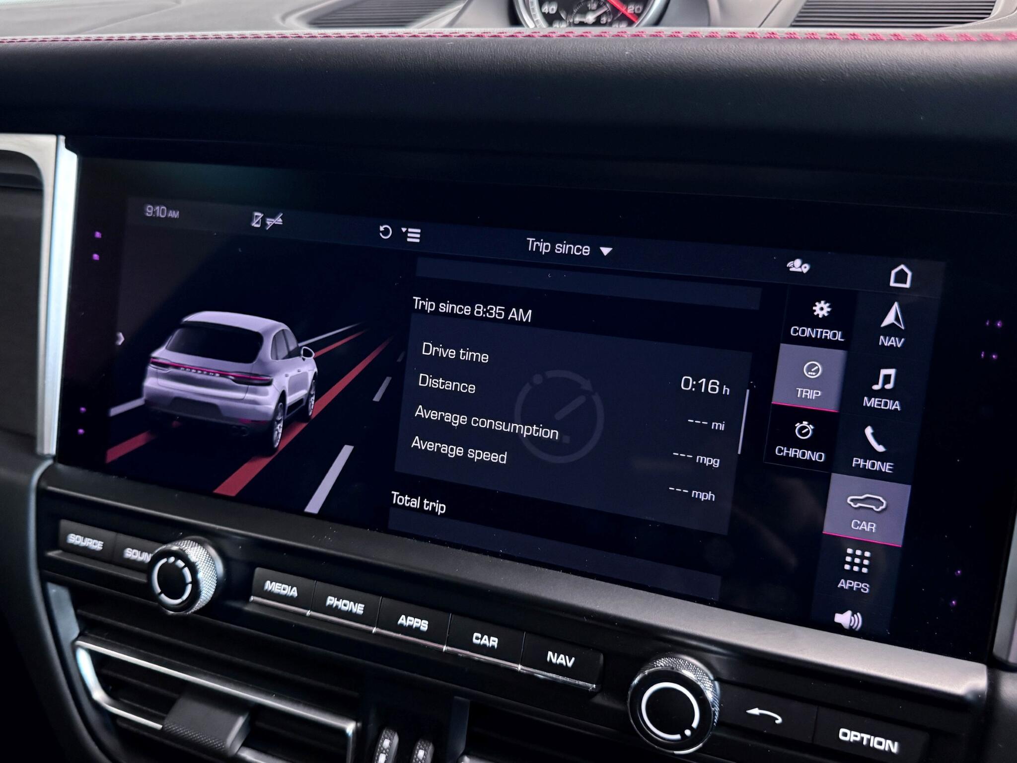 Porsche Macan view 49