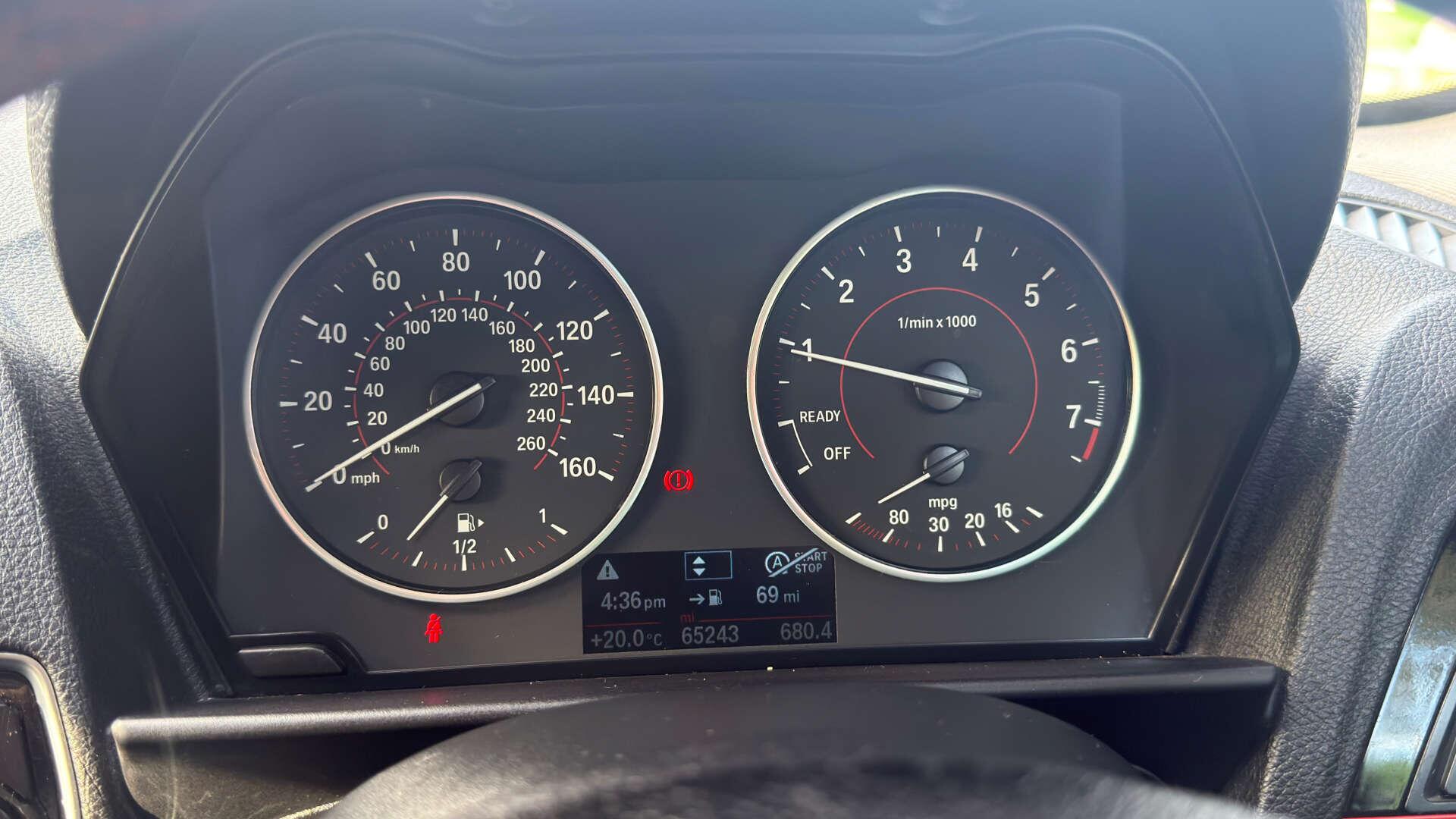 BMW 1 Series view 15