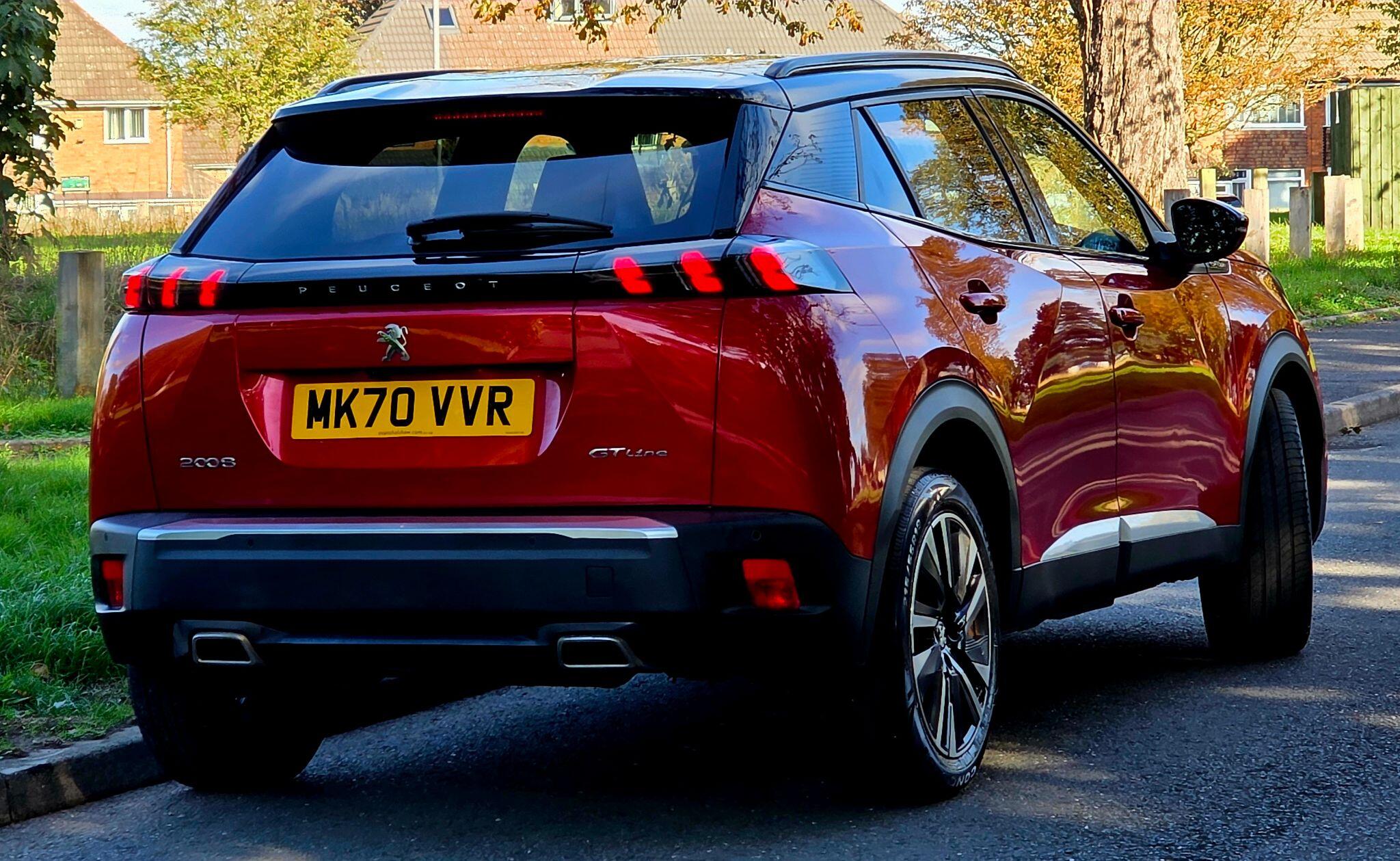 Peugeot 2008 view 13