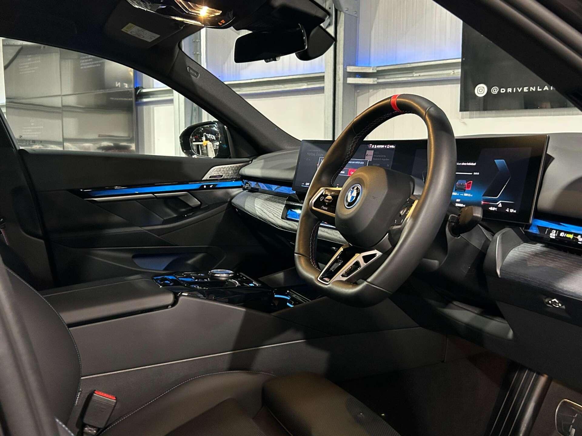 BMW I5 view 17
