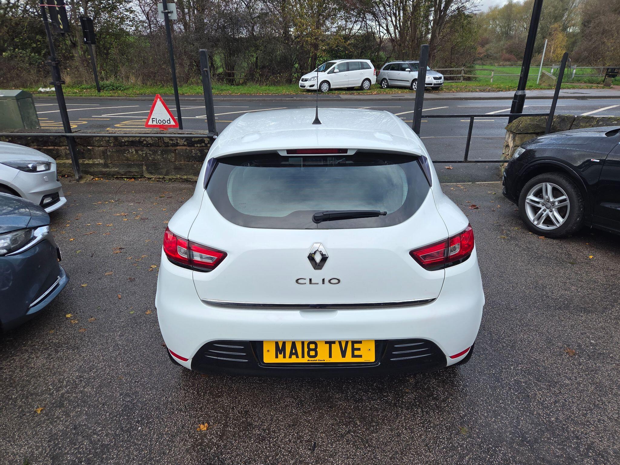 2018 Renault Clio 1.5 dCi Dynamique Nav Euro 6 (s/s) 5dr • 92,198 miles image 5