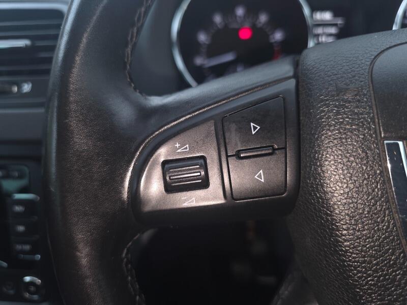 2011 Skoda Yeti image 34