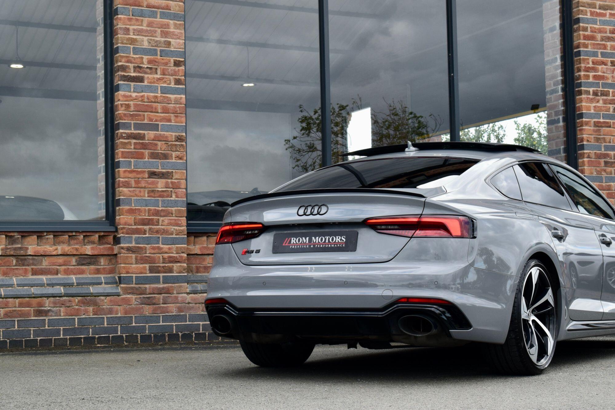 Audi RS5 view 55