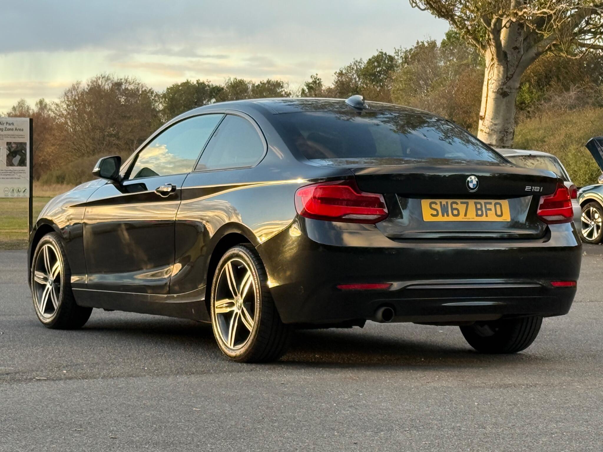 BMW 2 Series view 13