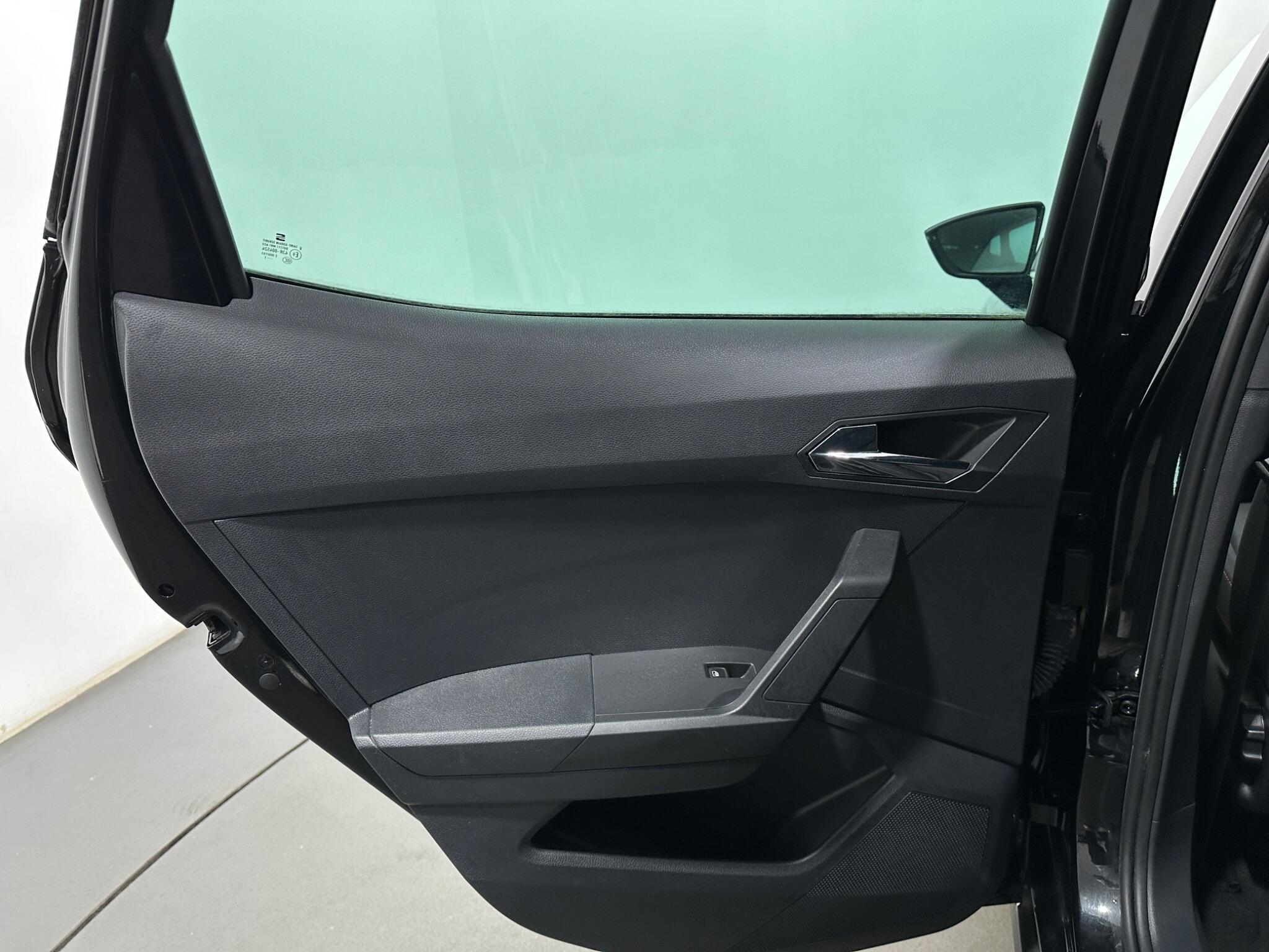 Seat Arona view 38