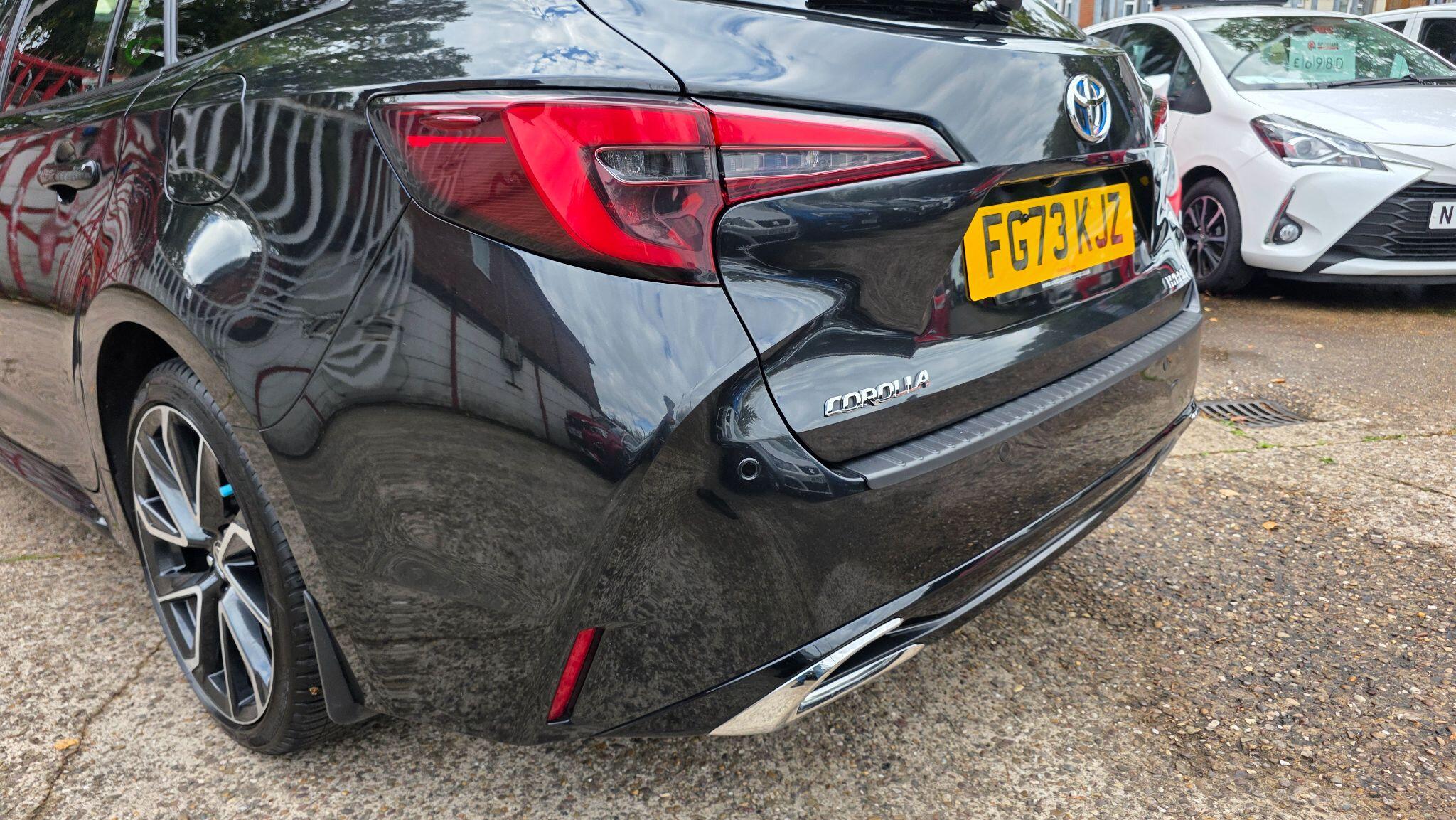 Toyota Corolla view 8