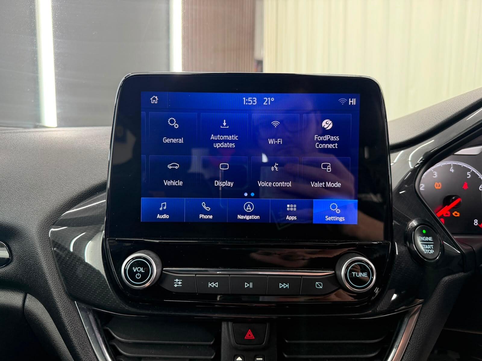 Ford Fiesta view 44