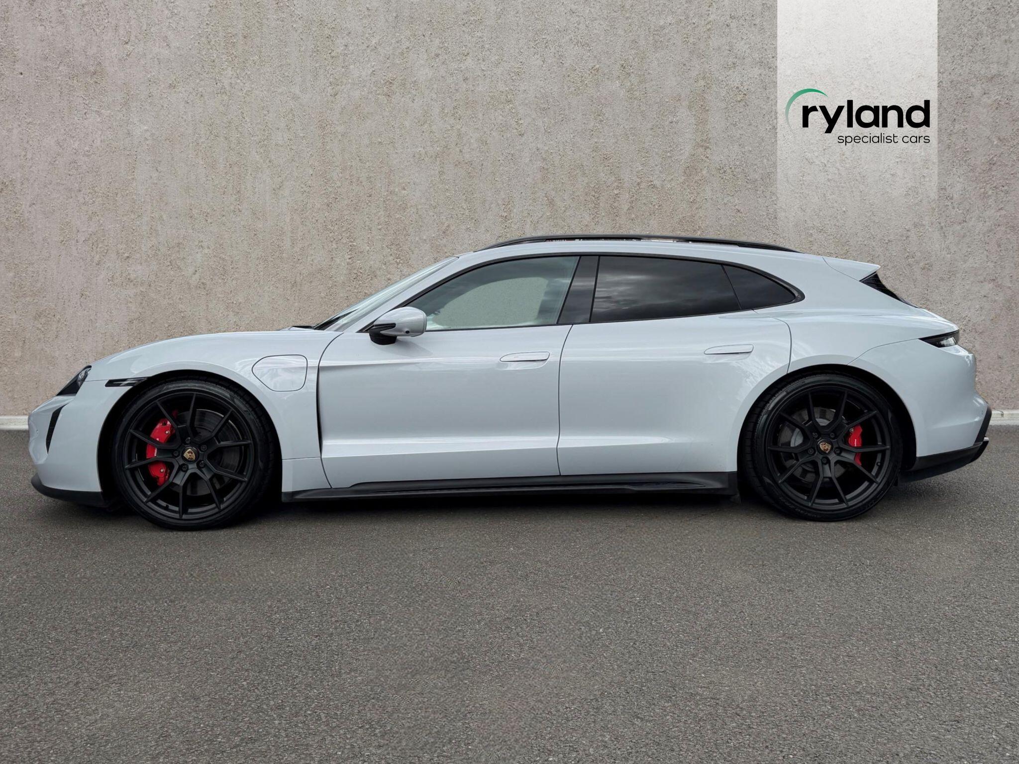 Porsche Taycan view 4