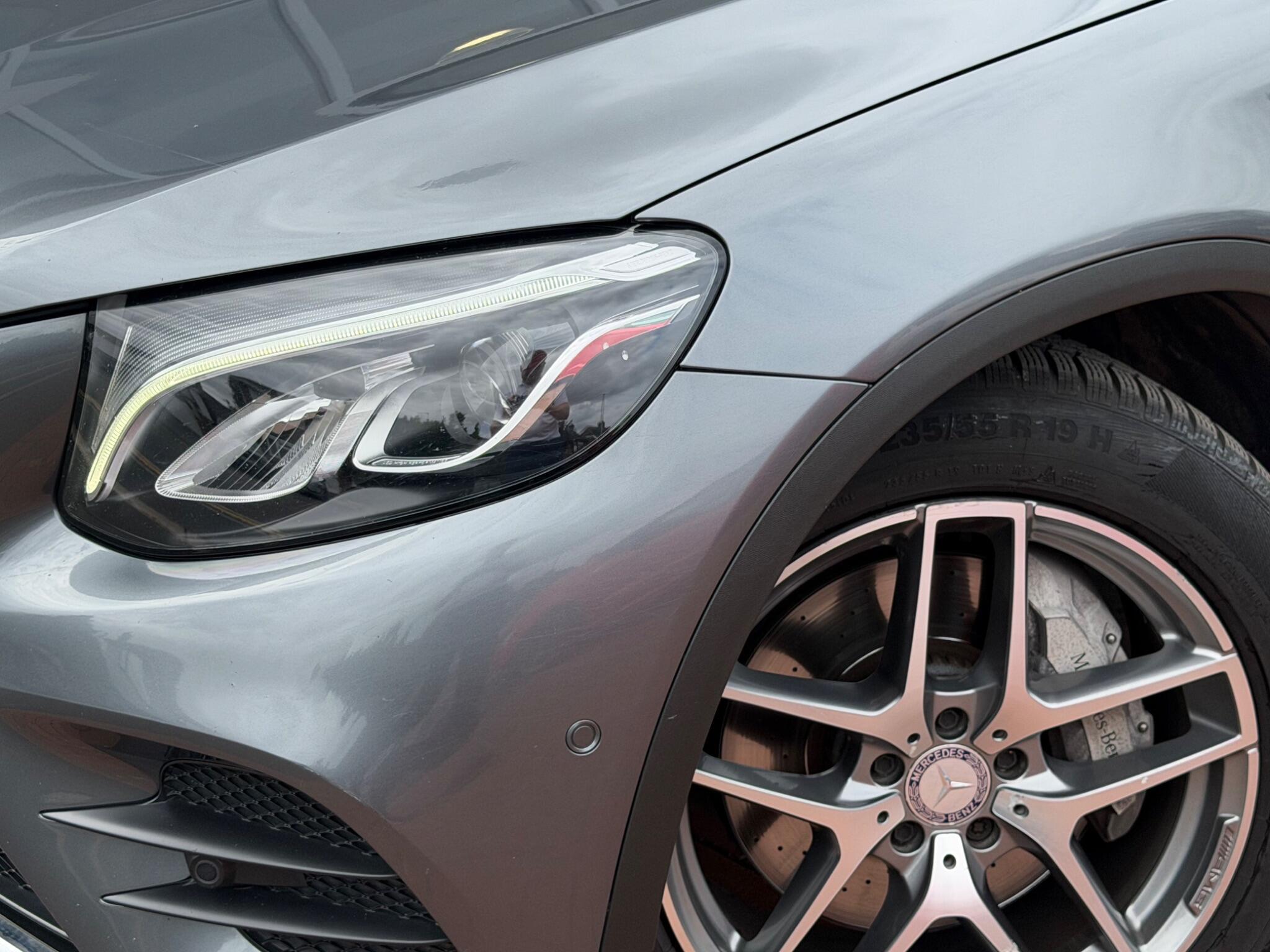 Mercedes-Benz GLC view 30