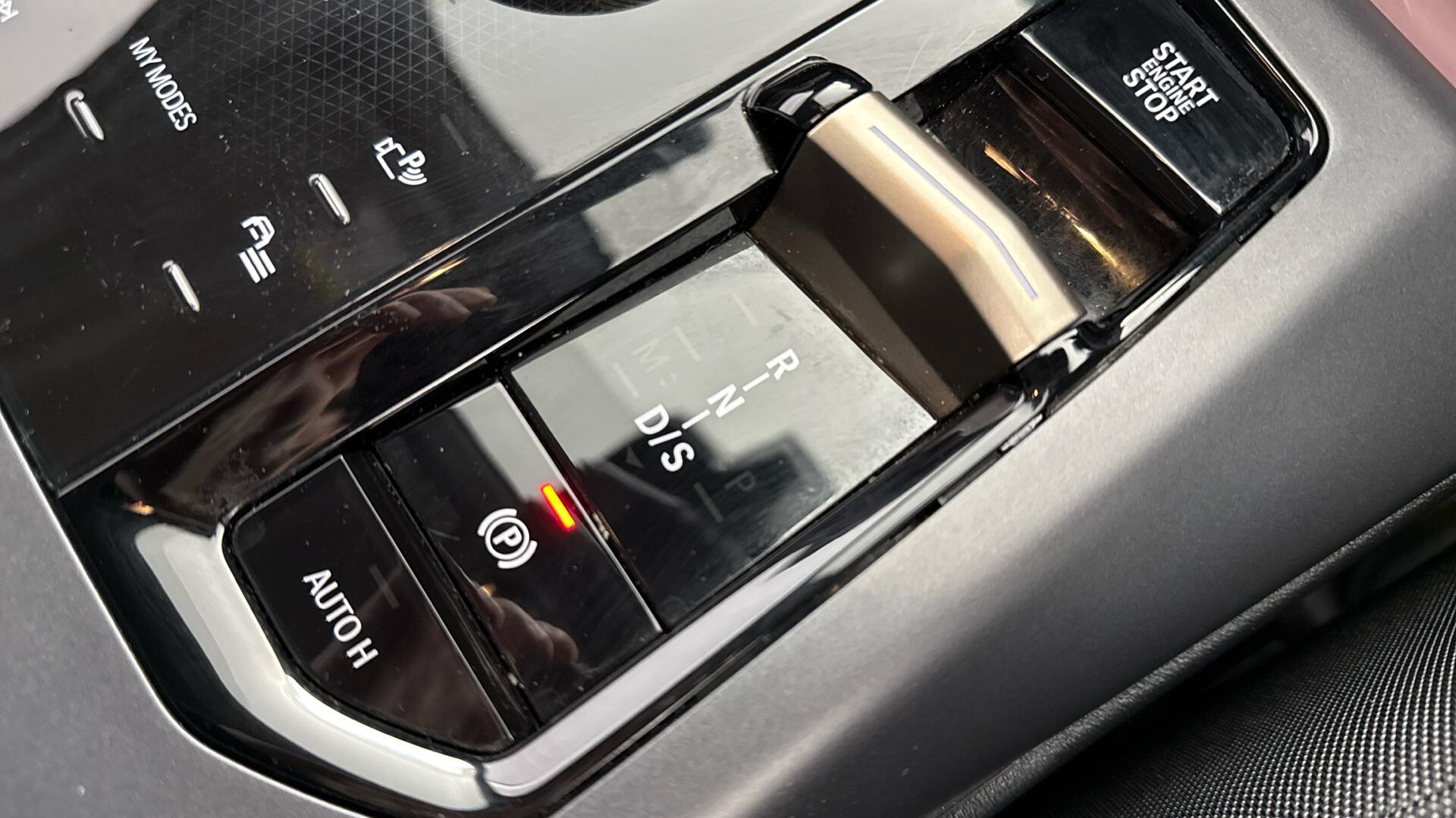 BMW X3 view 19