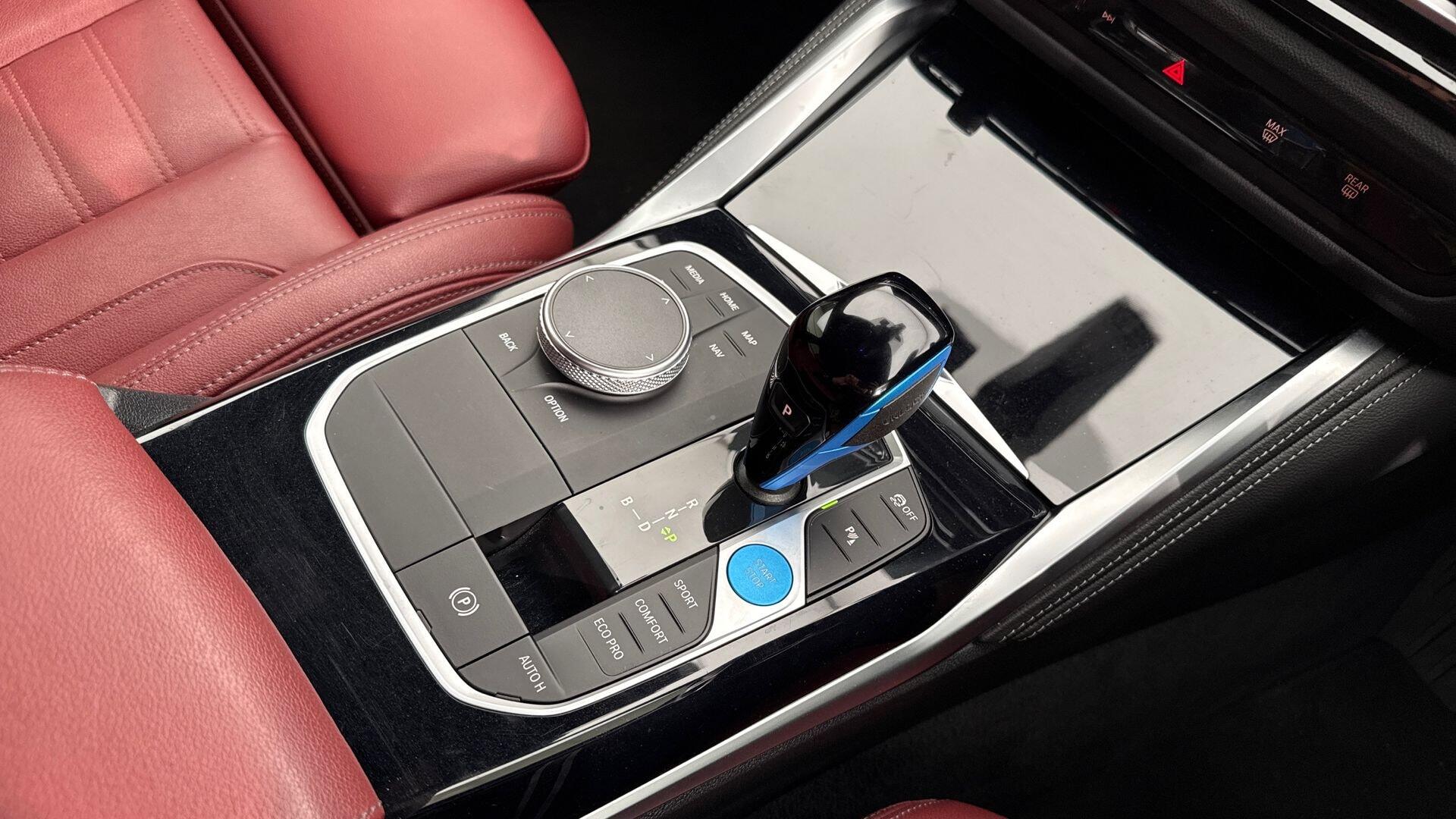 BMW I4 view 10