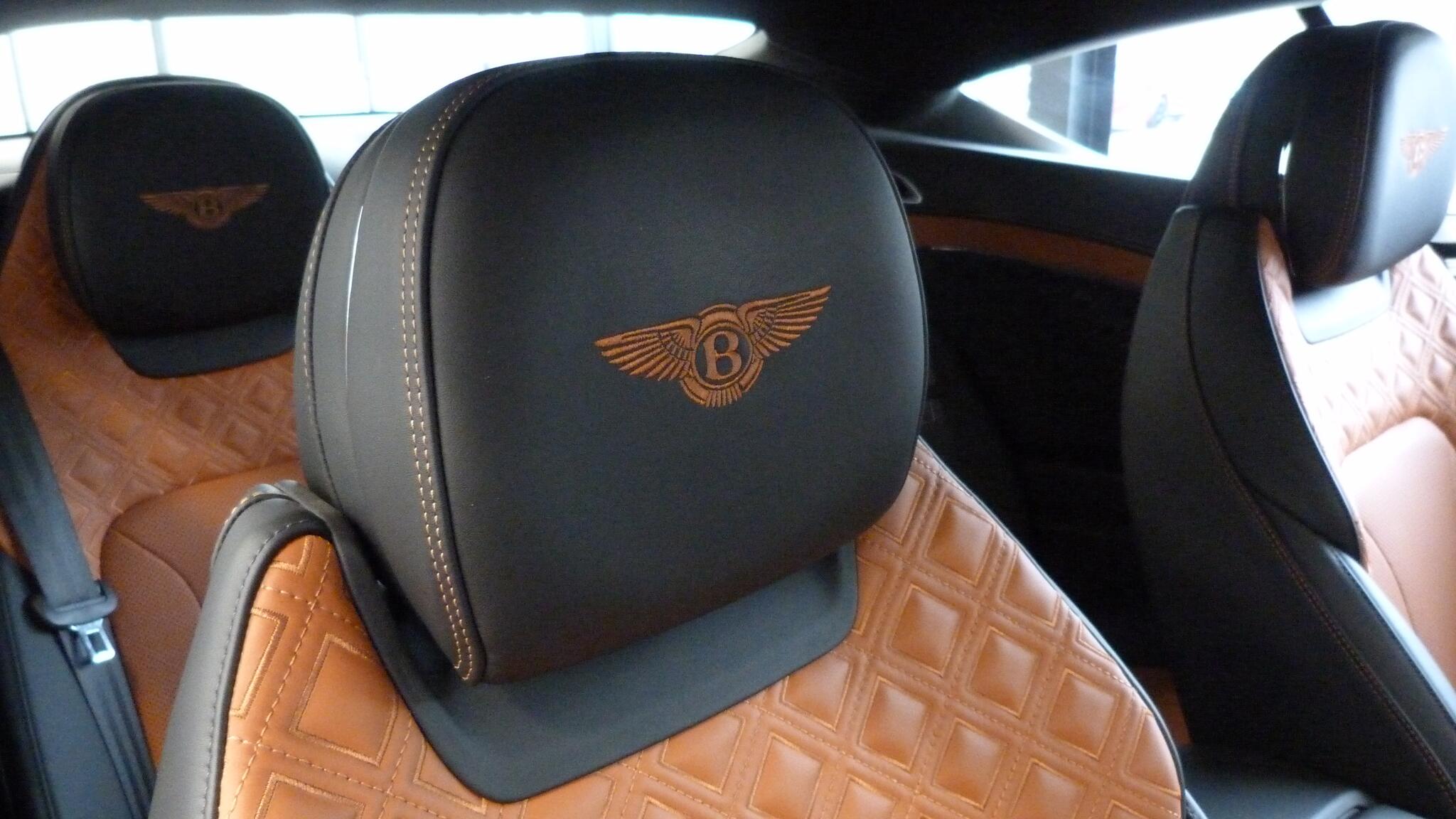 Bentley Continental view 17