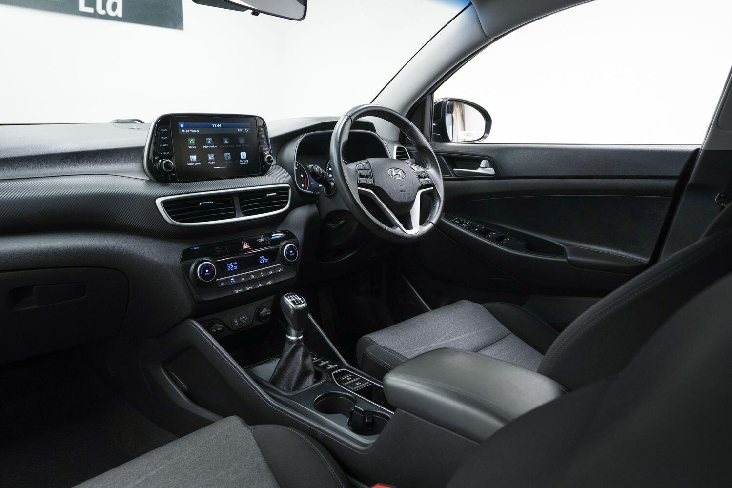Hyundai Tucson view 15