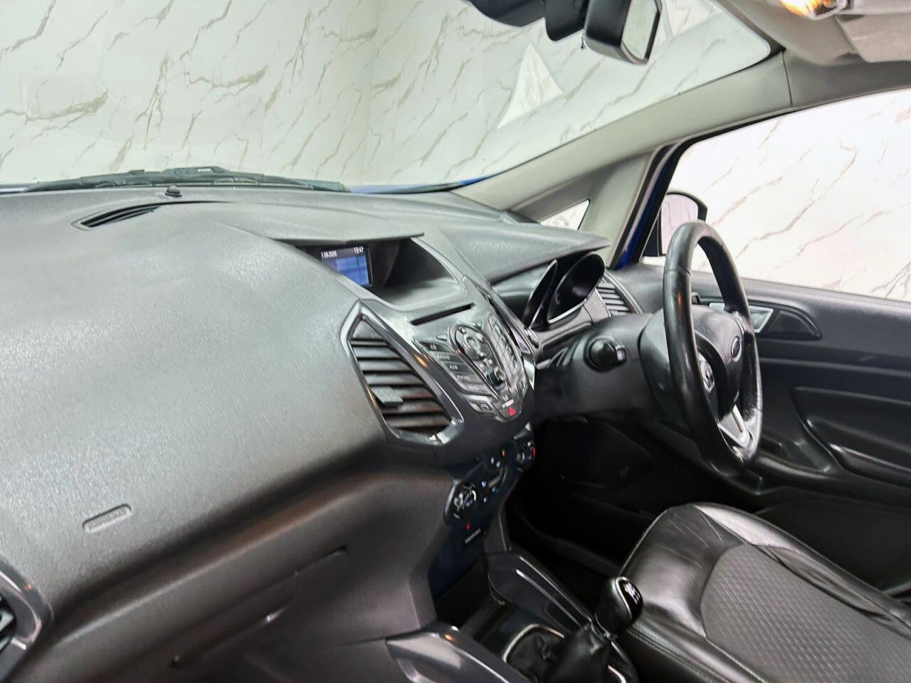 Ford Ecosport view 13