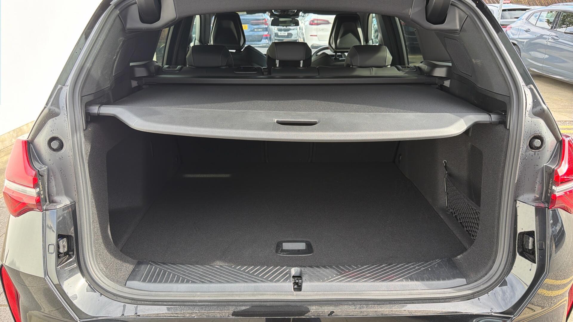 BMW X3 view 52