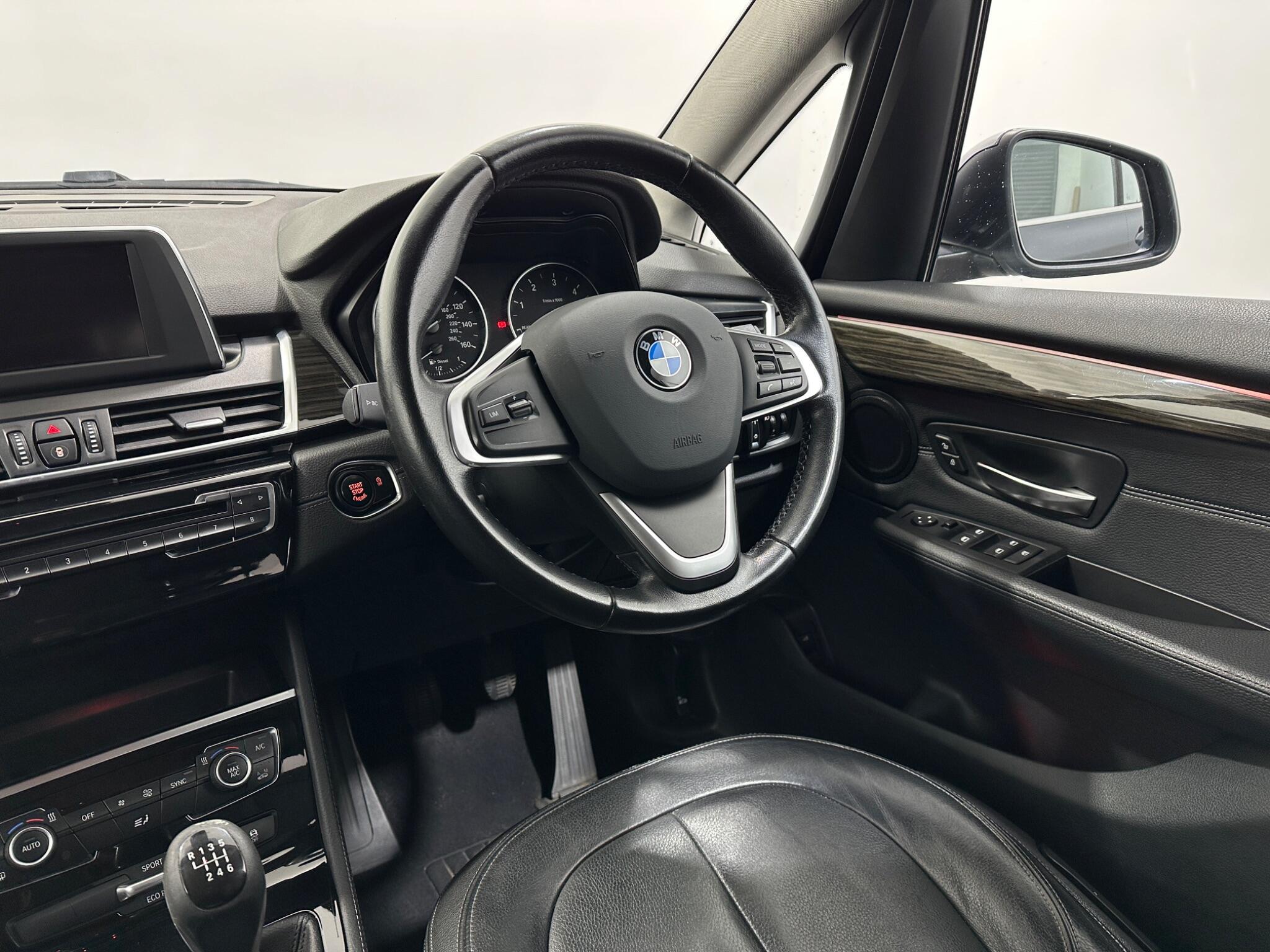 BMW 2 Series Gran Tourer view 12