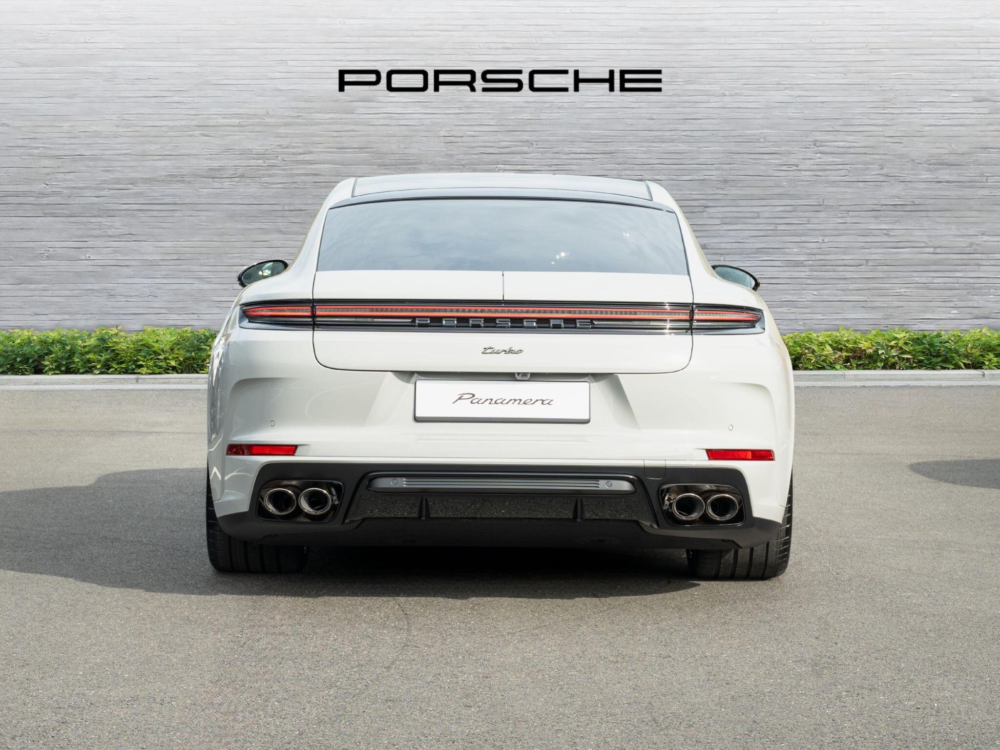 Porsche Panamera view 6