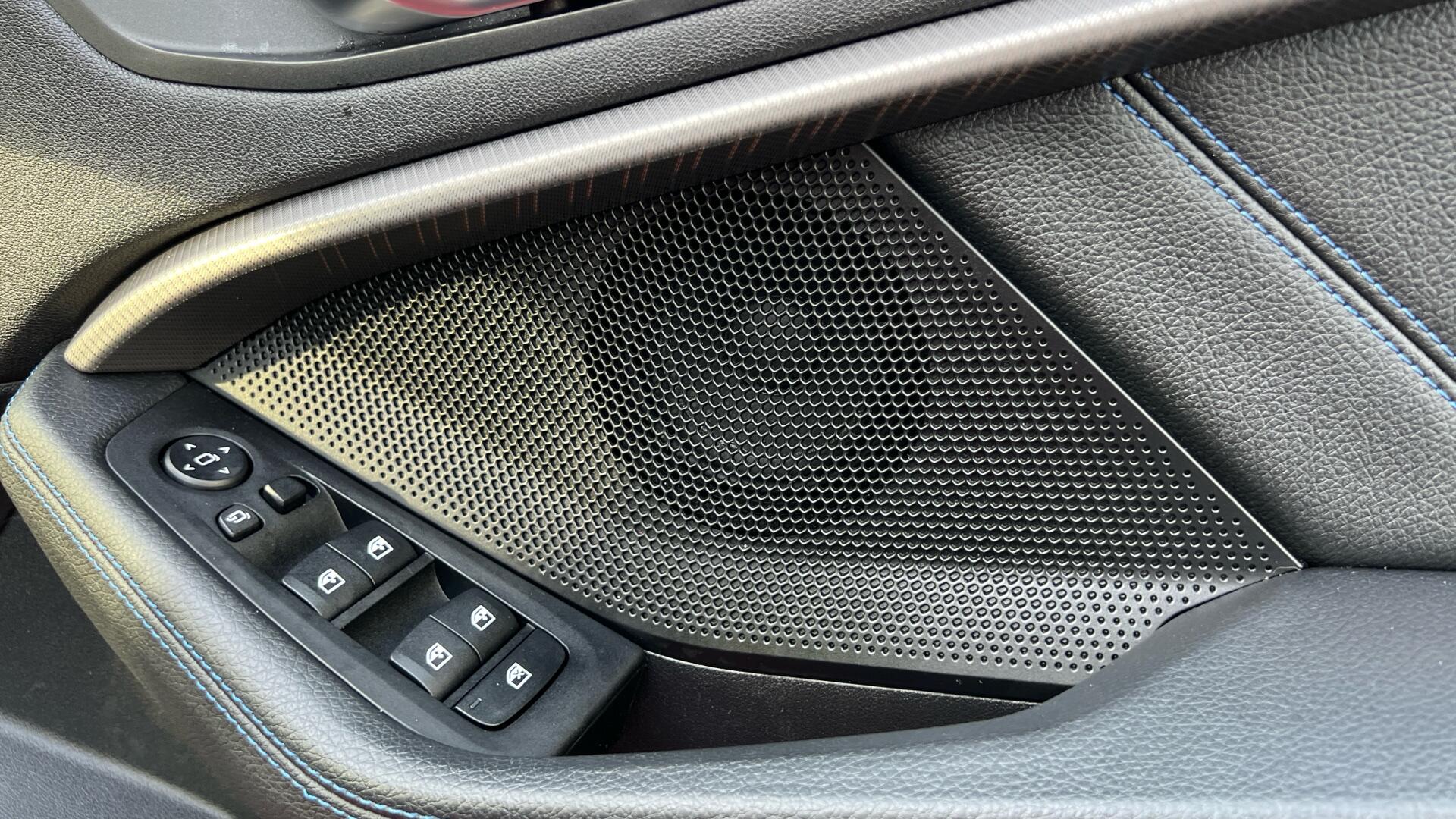 BMW 1 Series view 20