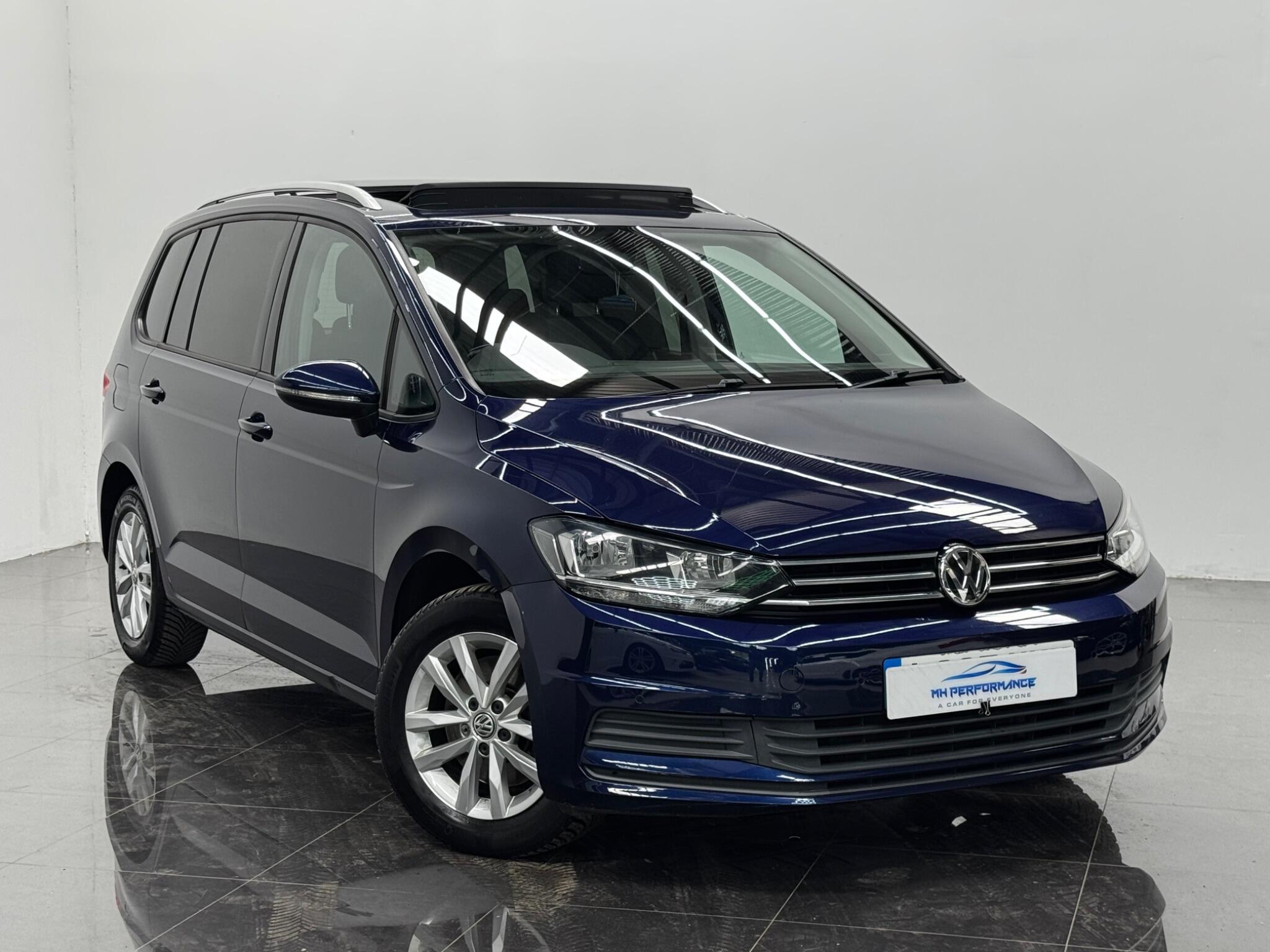 Volkswagen Touran view 41