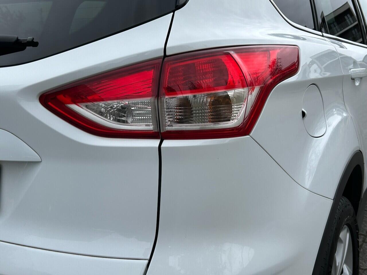 Ford Kuga view 13