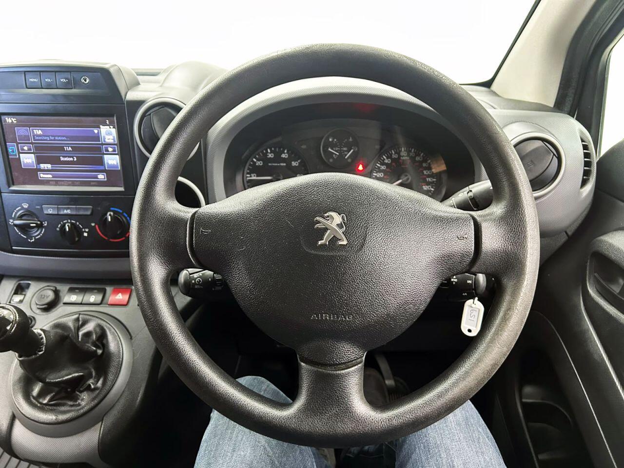 Peugeot Partner view 18
