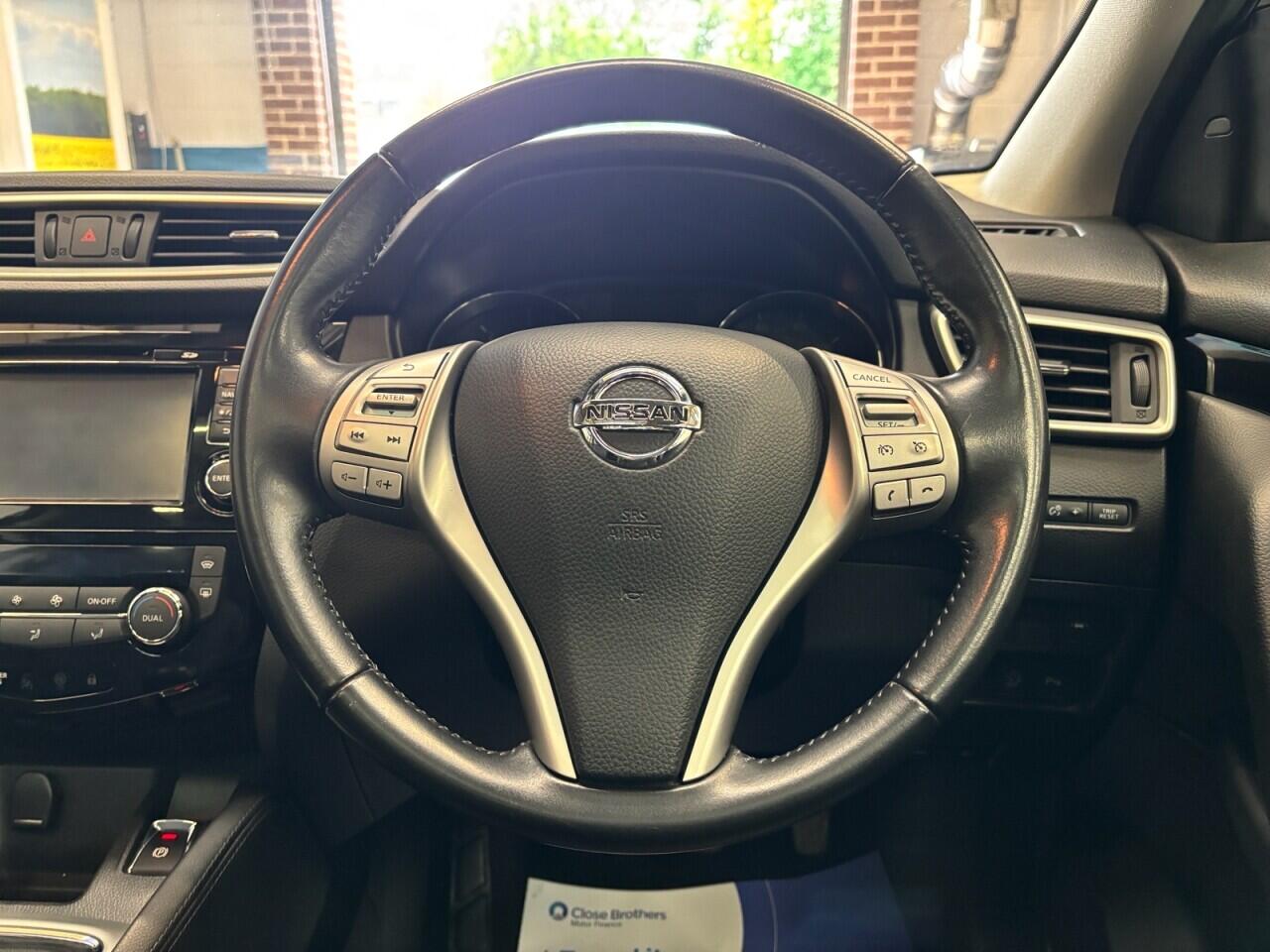 Nissan Qashqai view 17