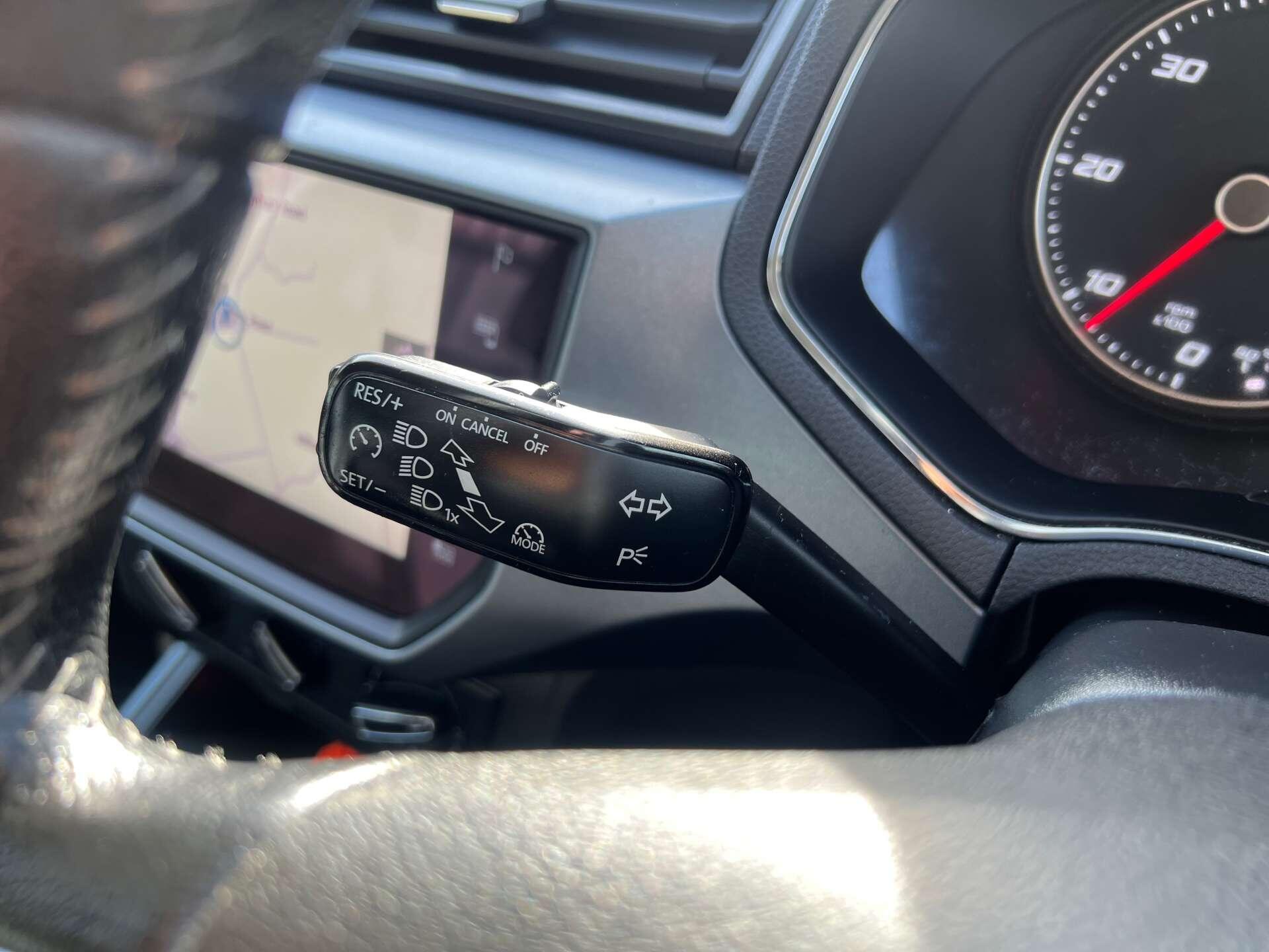 Seat Arona view 32