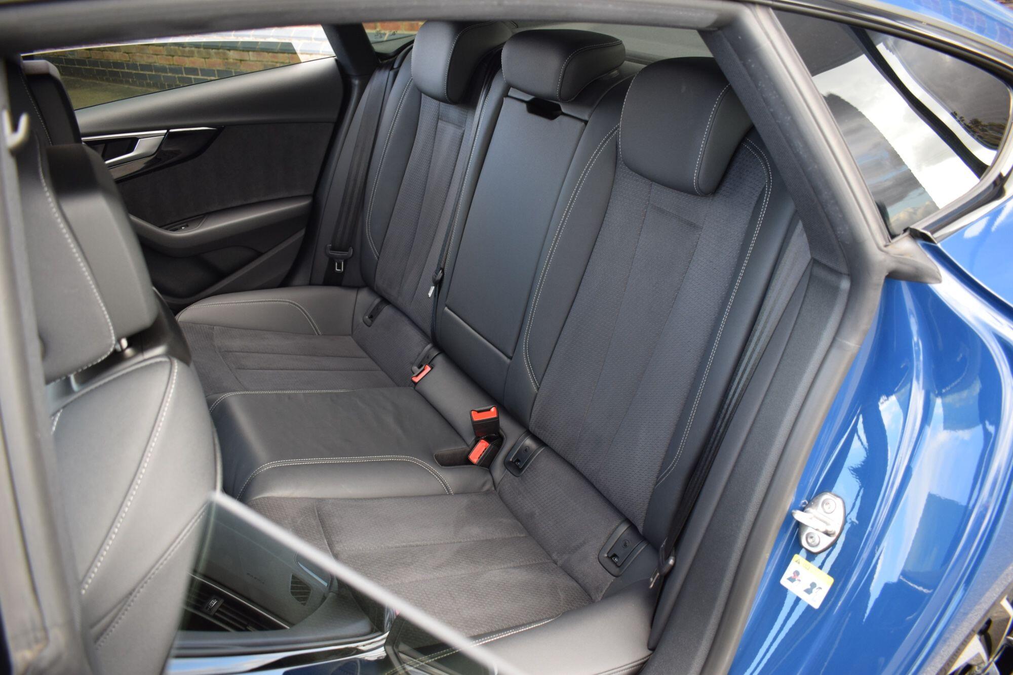Audi A5 view 22